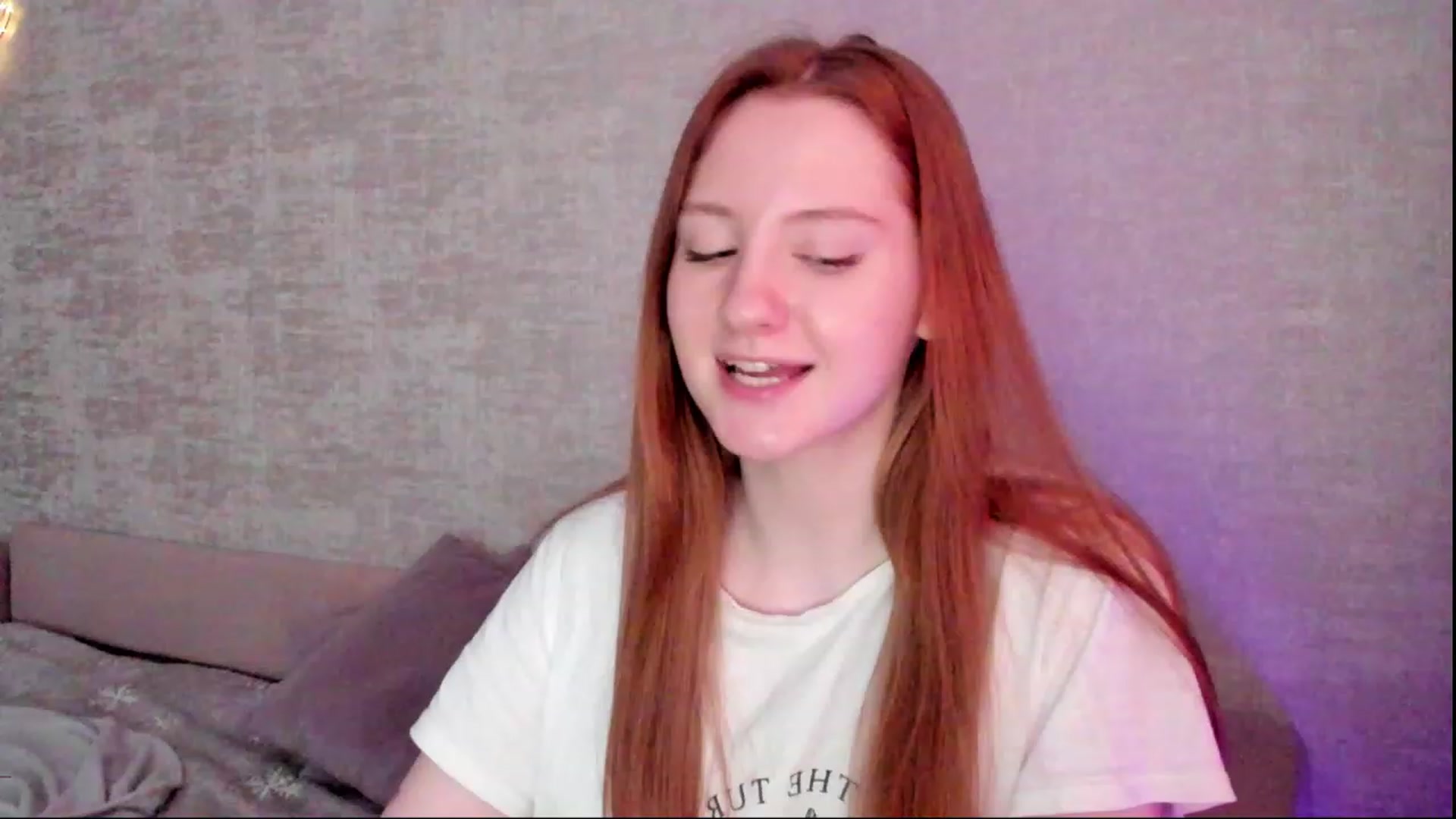 Gallery image thumbnail from girlyAlicey's myfreecams stream on, 03/15/2024, 04:47 image 18 of 20