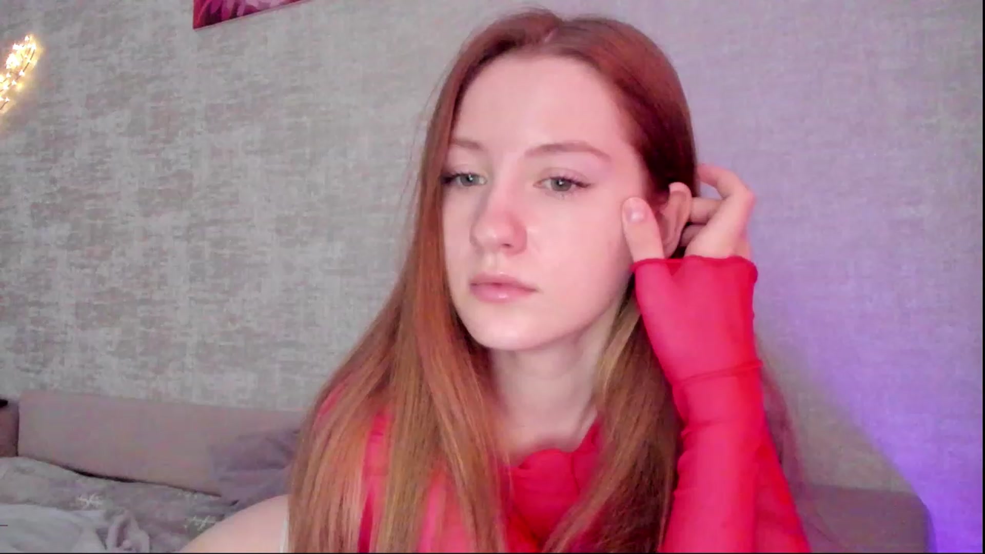 Gallery image thumbnail from girlyAlicey's myfreecams stream on, 03/15/2024, 04:47 image 1 of 20
