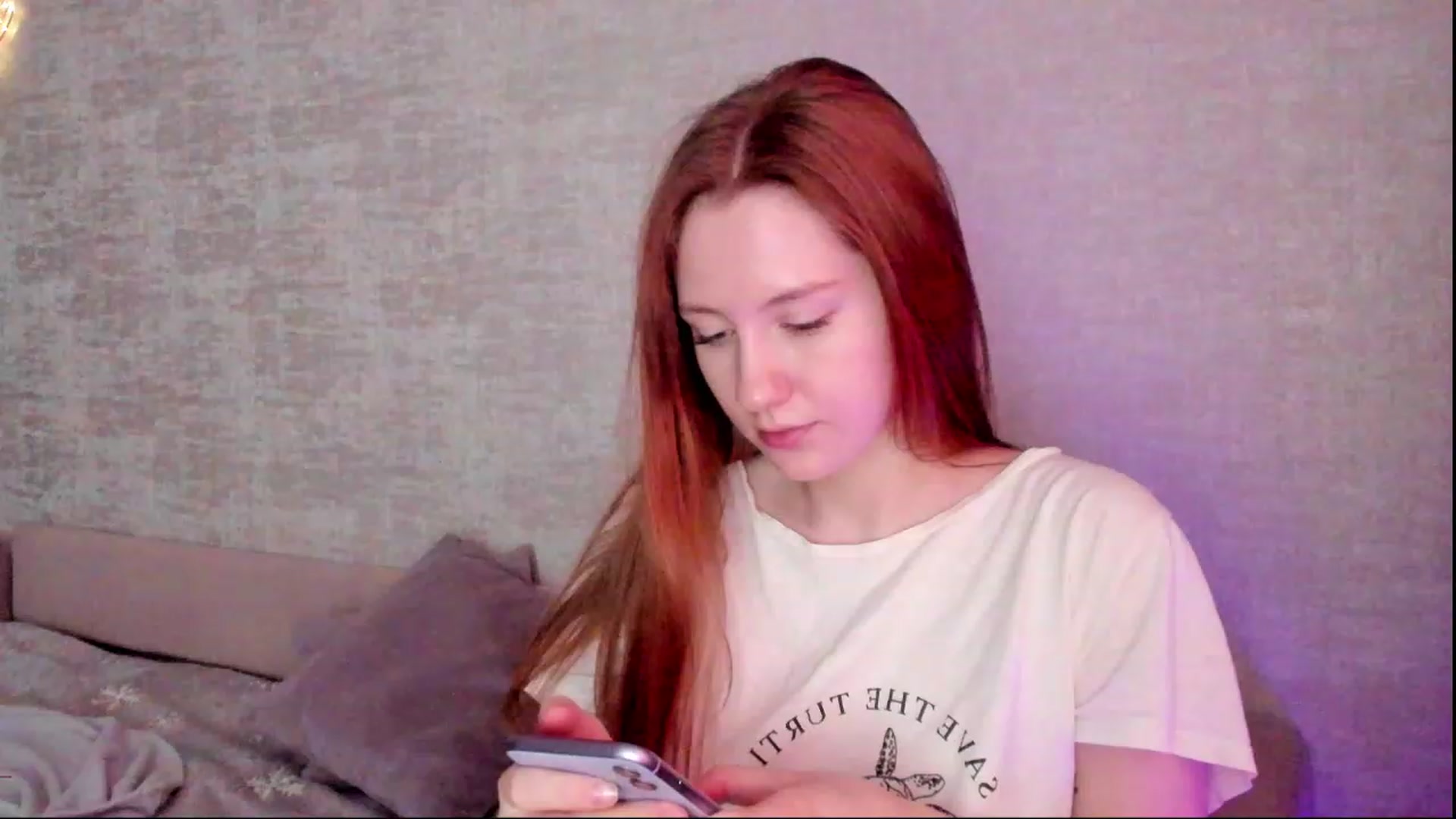 Gallery image thumbnail from girlyAlicey's myfreecams stream on, 03/15/2024, 04:47 image 9 of 20