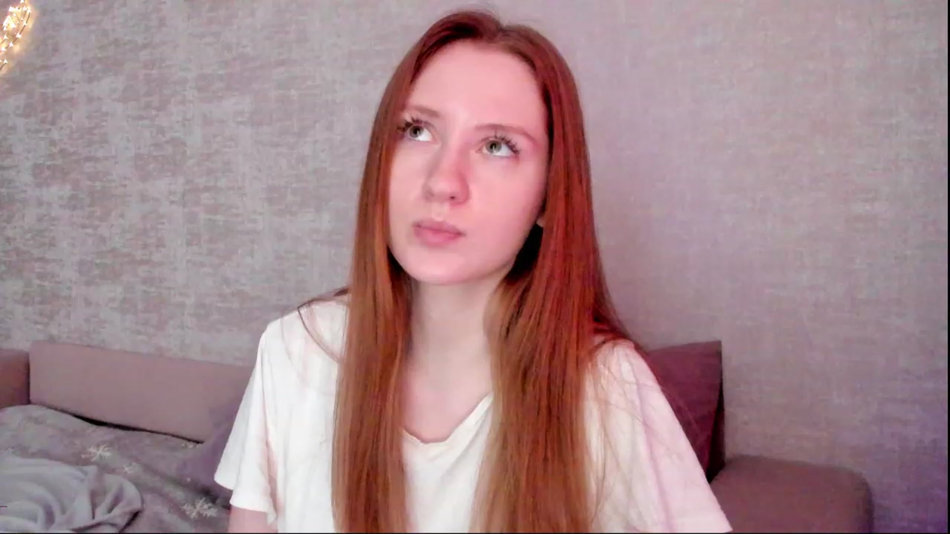 Gallery image thumbnail from girlyAlicey's myfreecams stream on, 03/15/2024, 05:16 image 17 of 20