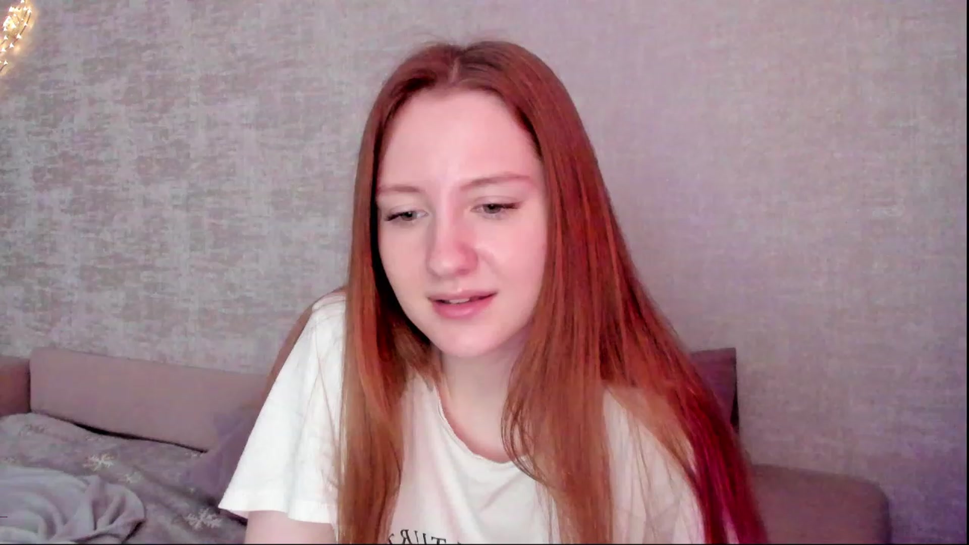 Gallery image thumbnail from girlyAlicey's myfreecams stream on, 03/15/2024, 05:16 image 18 of 20