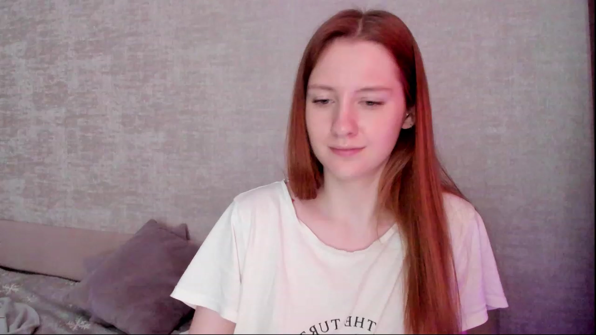 Gallery image thumbnail from girlyAlicey's myfreecams stream on, 03/15/2024, 05:16 image 11 of 20
