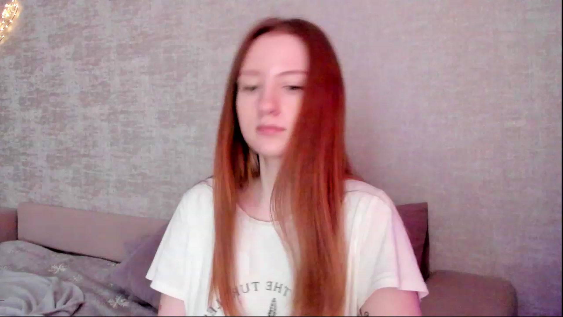 Gallery image thumbnail from girlyAlicey's myfreecams stream on, 03/15/2024, 05:16 image 15 of 20