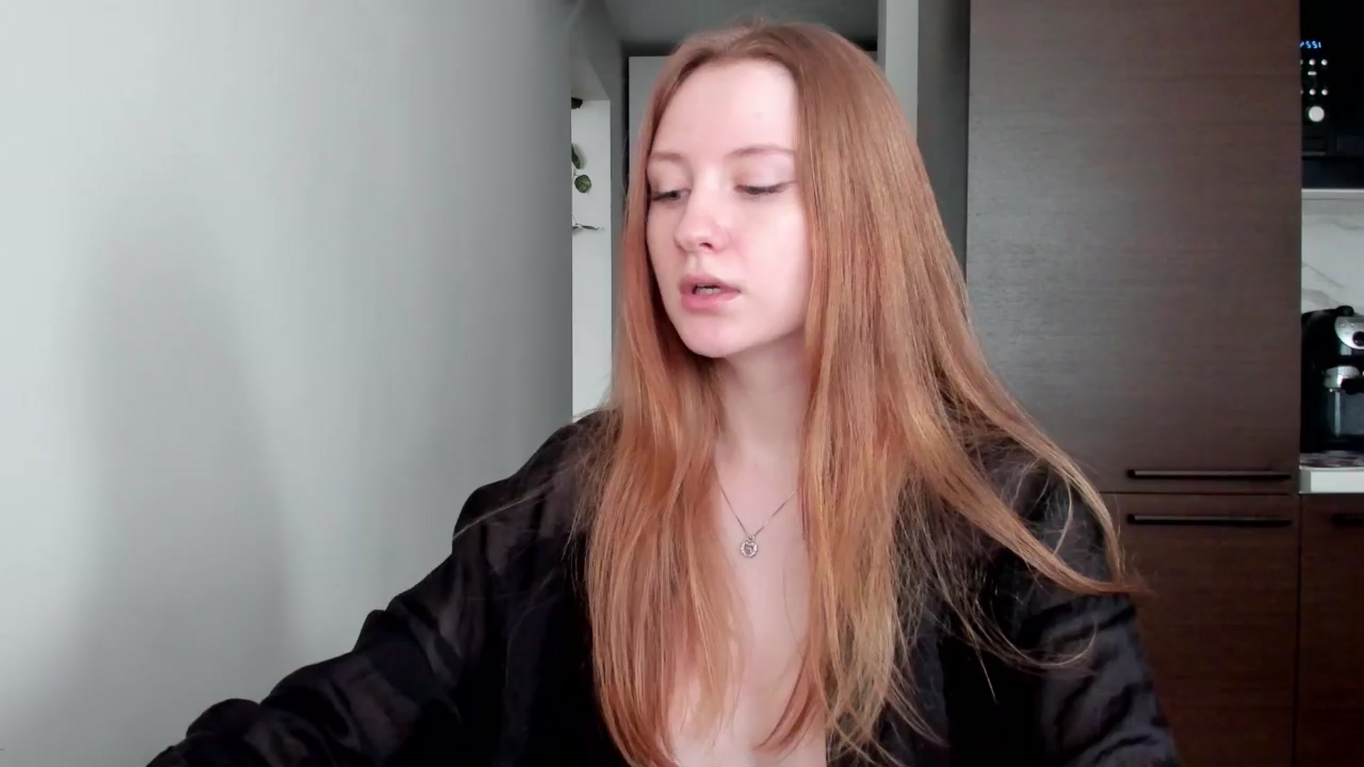 Gallery image thumbnail from girlyAlicey's myfreecams stream on, 04/01/2024, 05:43 image 14 of 20
