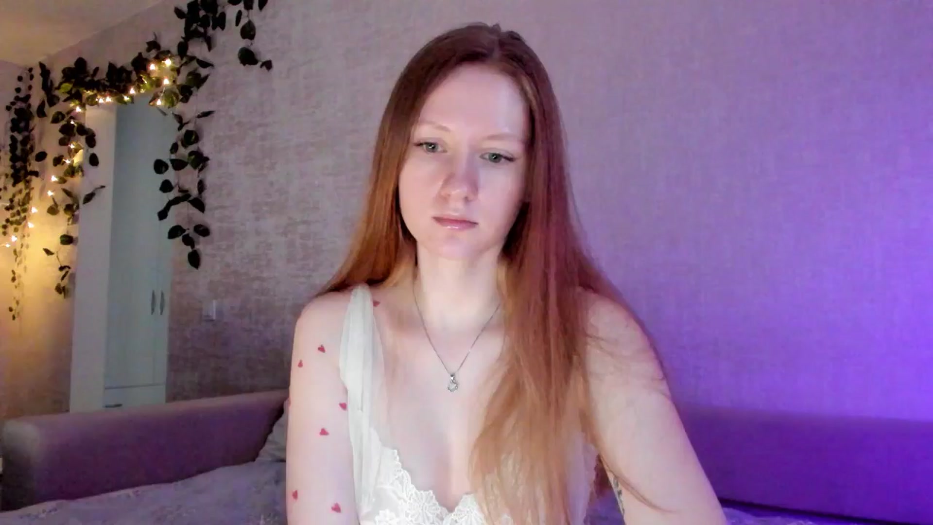 Gallery image thumbnail from girlyAlicey's myfreecams stream on, 06/02/2024, 04:59 image 19 of 20