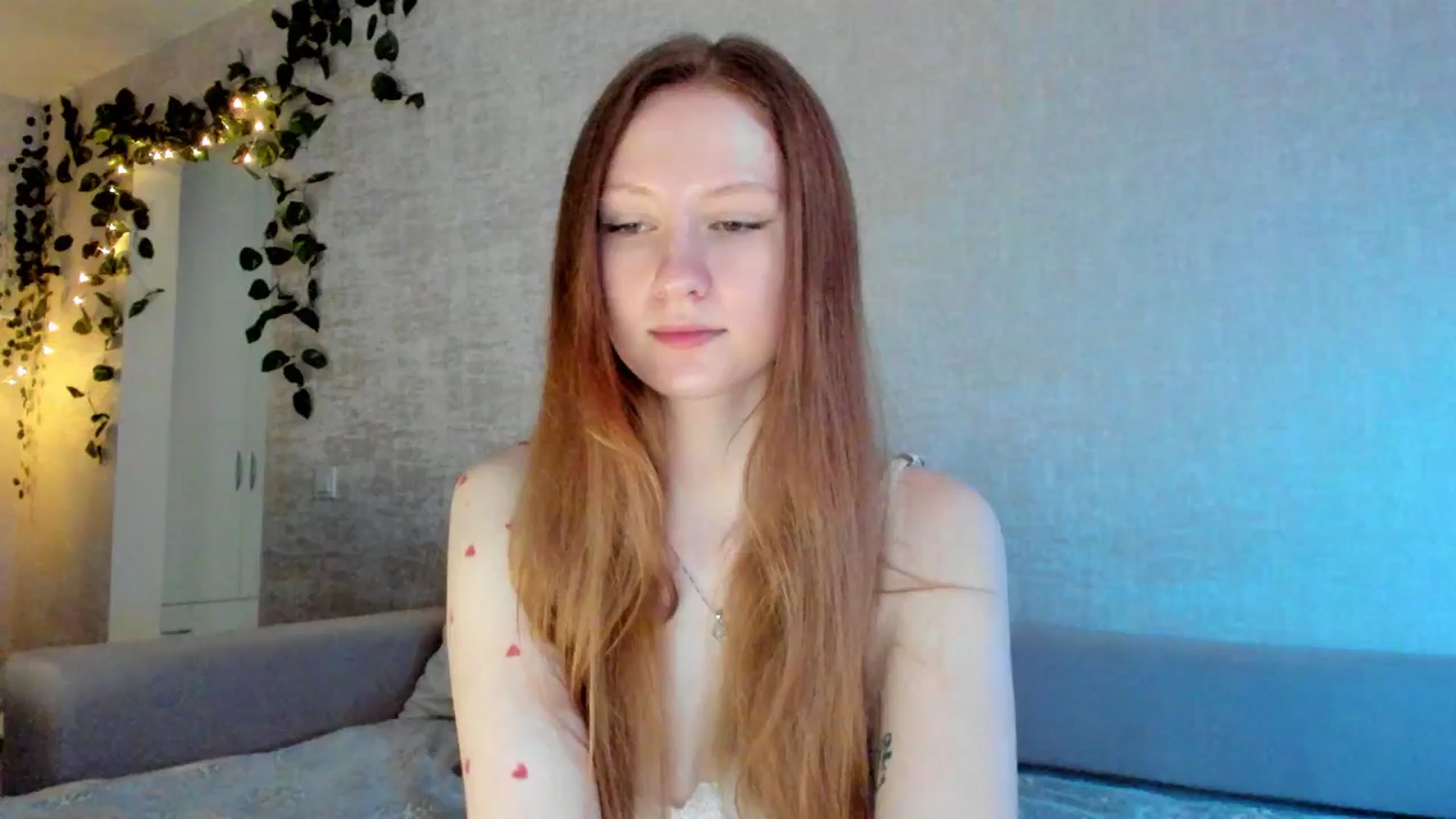 Gallery image thumbnail from girlyAlicey's myfreecams stream on, 06/02/2024, 04:59 image 14 of 20