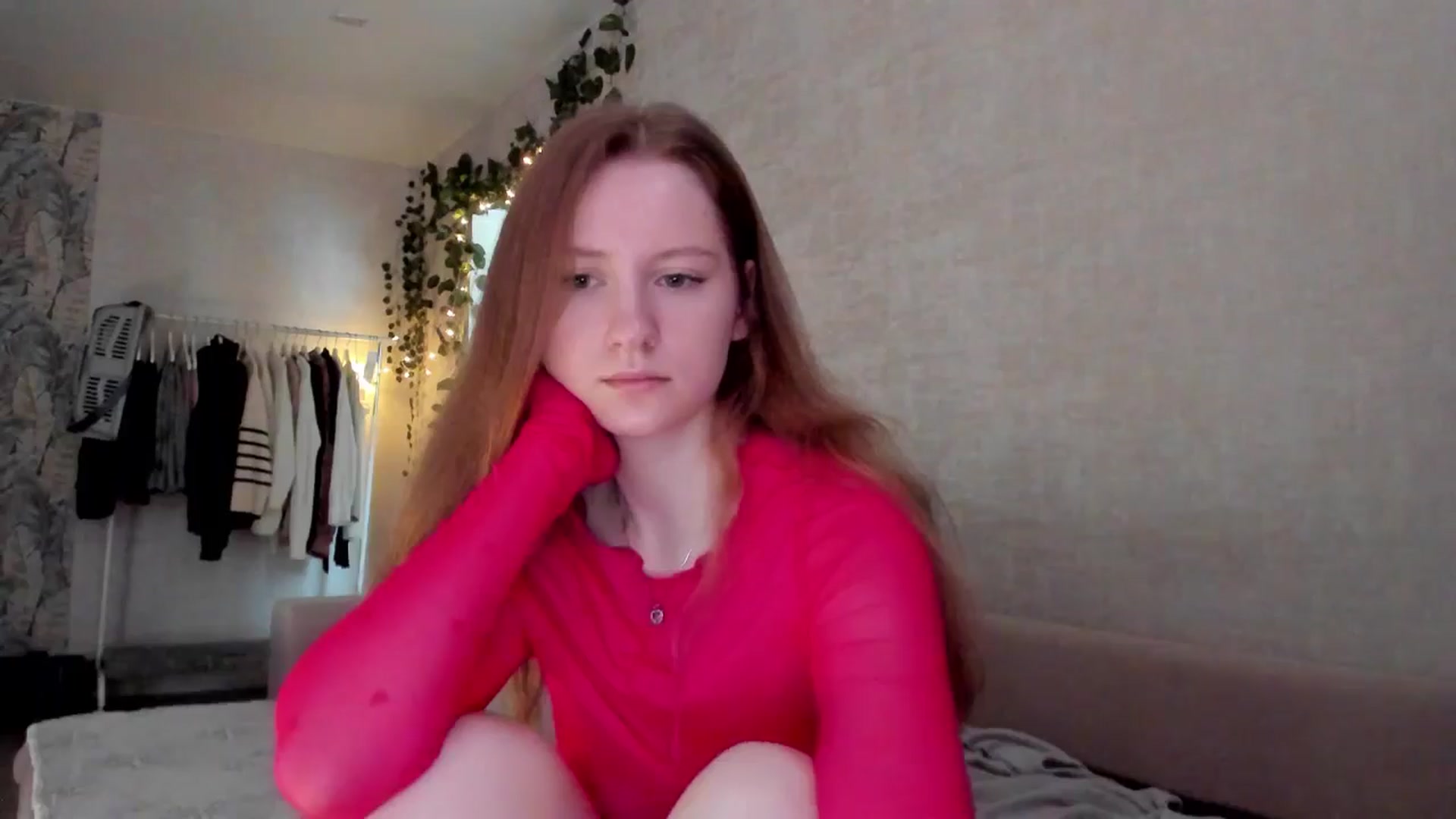 Gallery image thumbnail from girlyAlicey's myfreecams stream on, 06/03/2024, 05:04 image 7 of 20