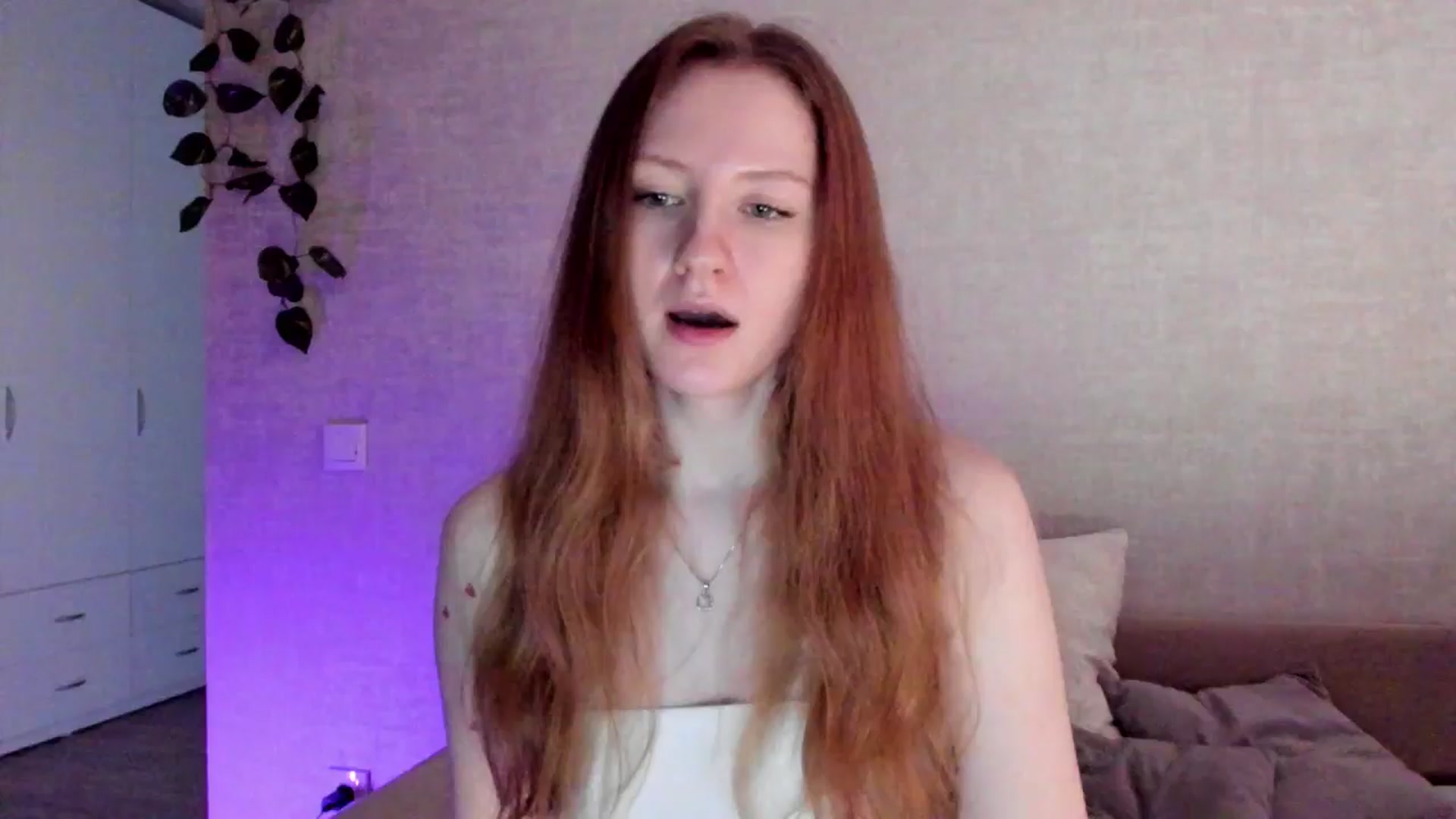 Gallery image thumbnail from girlyAlicey's myfreecams stream on, 06/09/2024, 05:57 image 4 of 20