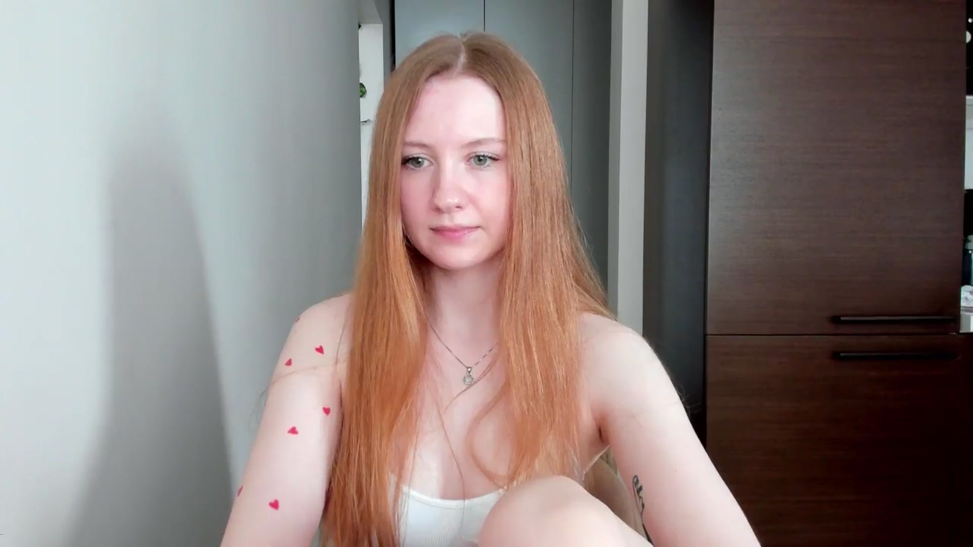 Gallery image thumbnail from girlyAlicey's myfreecams stream on, 06/12/2024, 03:32 image 16 of 20