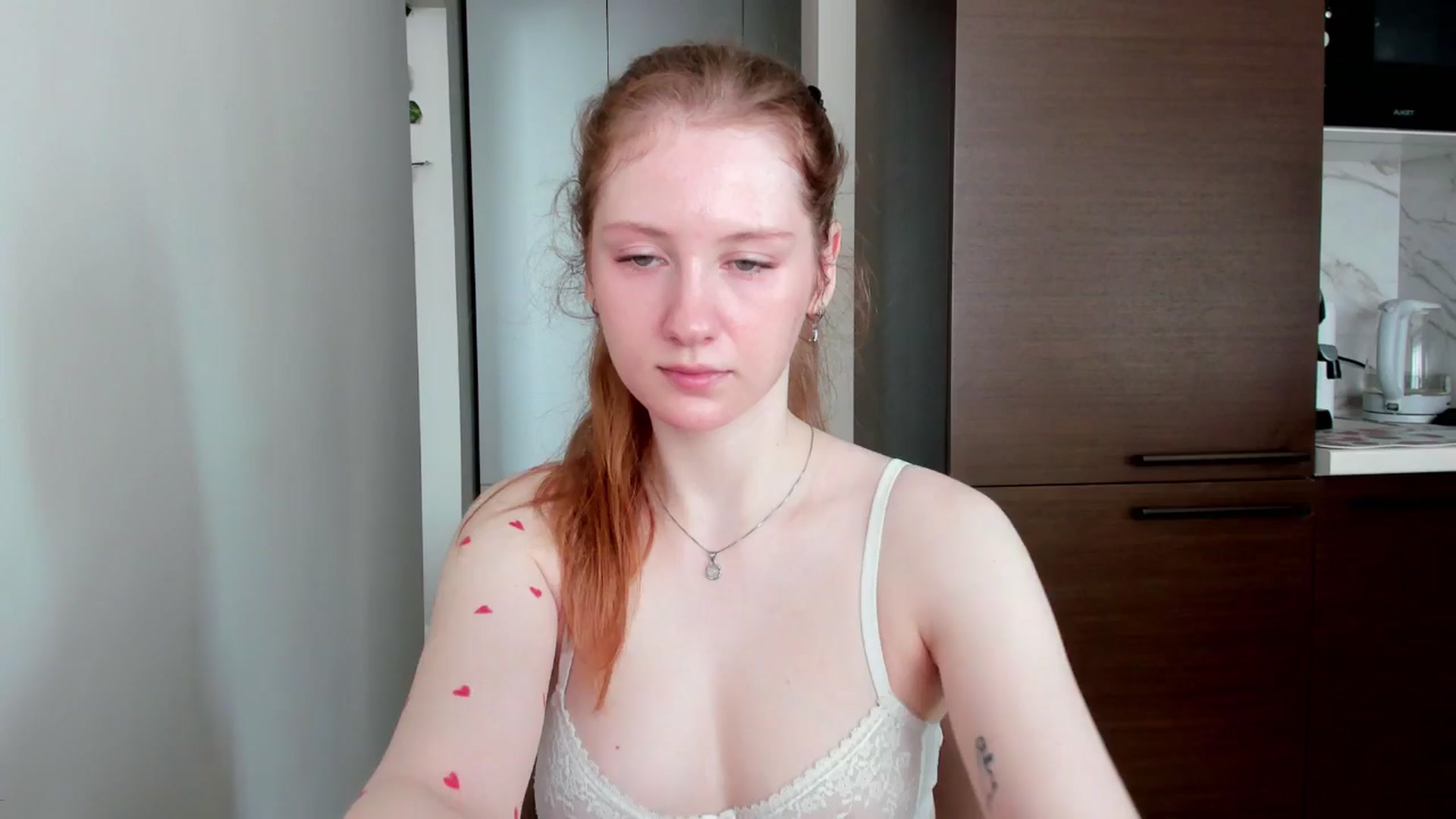 Gallery image thumbnail from girlyAlicey's myfreecams stream on, 06/30/2024, 02:31 image 8 of 20