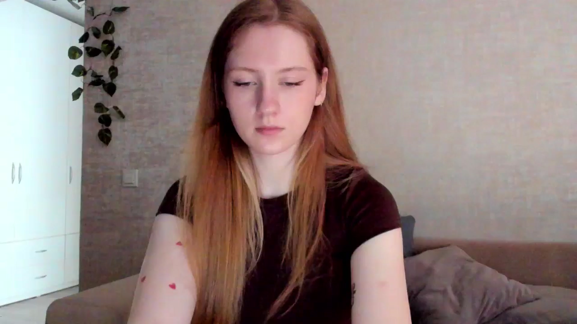 Gallery image thumbnail from girlyAlicey's myfreecams stream on, 07/28/2024, 05:56 image 7 of 20