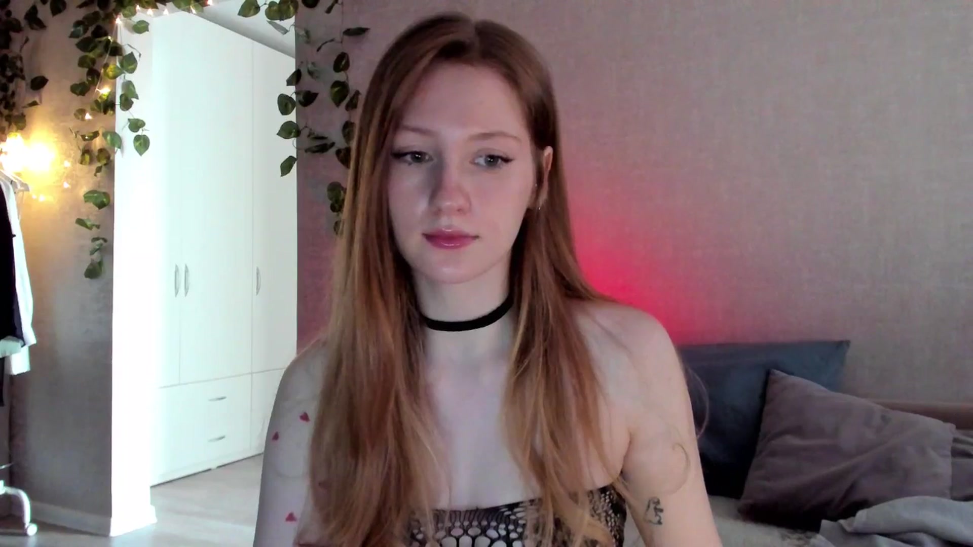 Gallery image thumbnail from girlyAlicey's myfreecams stream on, 10/14/2024, 05:20 image 2 of 20