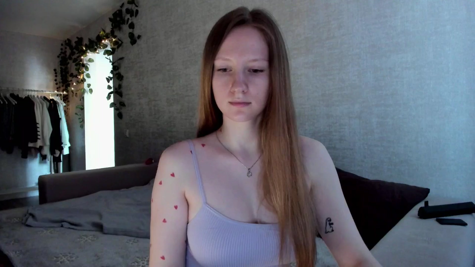Gallery image thumbnail from girlyAlicey's myfreecams stream on, 11/25/2024, 04:42 image 17 of 20