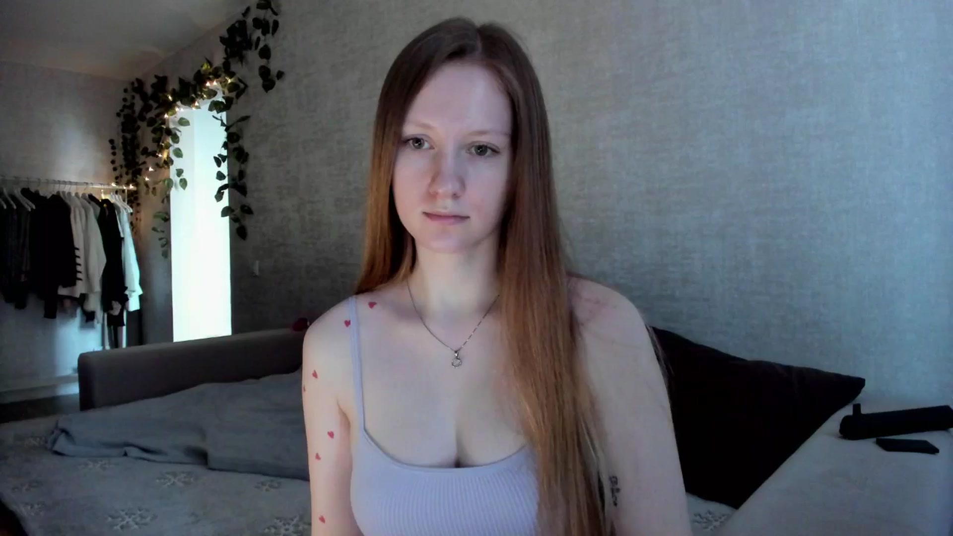 Gallery image thumbnail from girlyAlicey's myfreecams stream on, 11/25/2024, 04:42 image 5 of 20