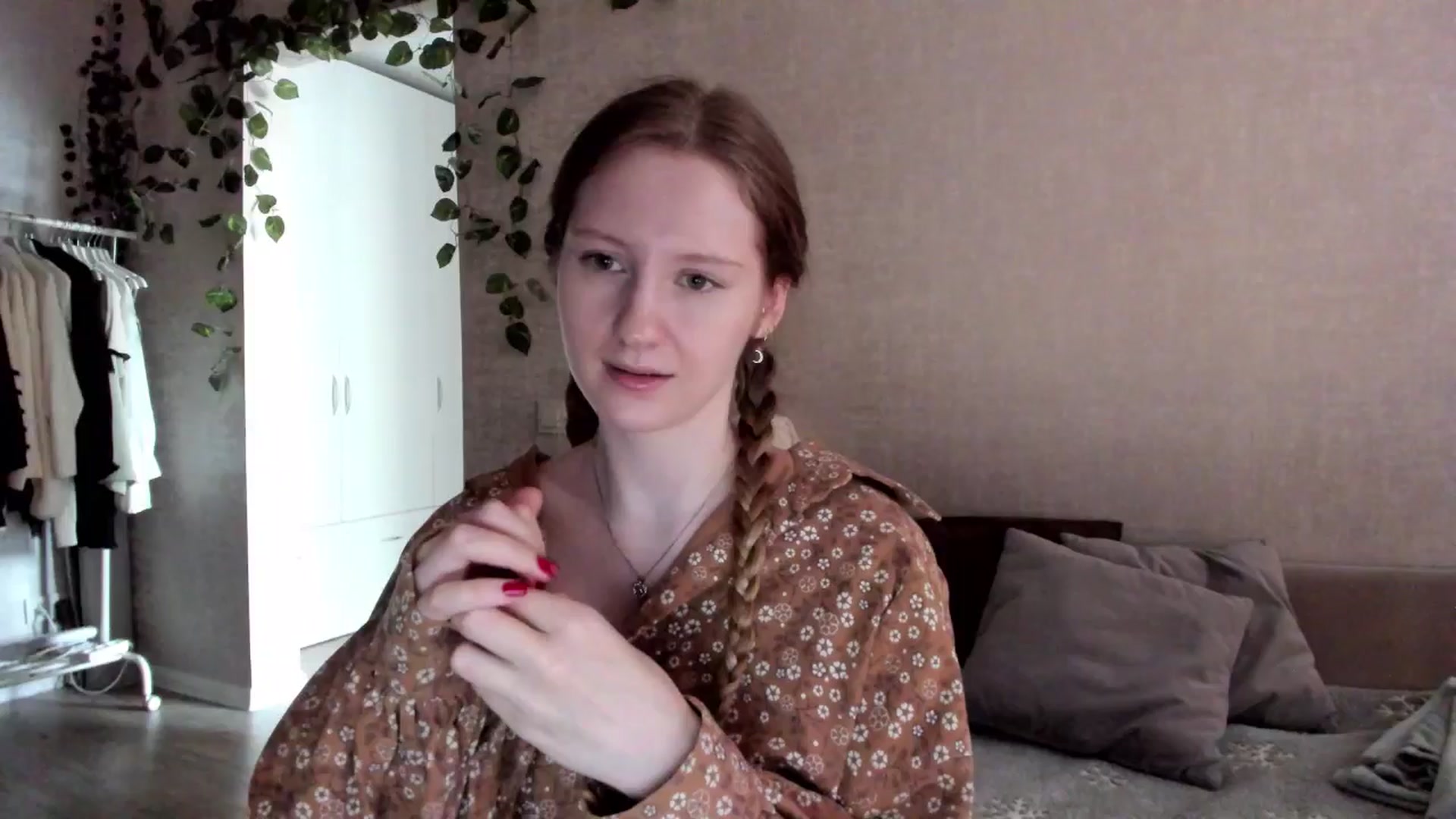 Gallery image thumbnail from girlyAlicey's myfreecams stream on, 11/29/2024, 05:13 image 19 of 20