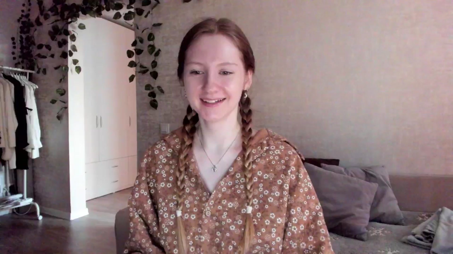 Gallery image thumbnail from girlyAlicey's myfreecams stream on, 11/29/2024, 05:13 image 2 of 20