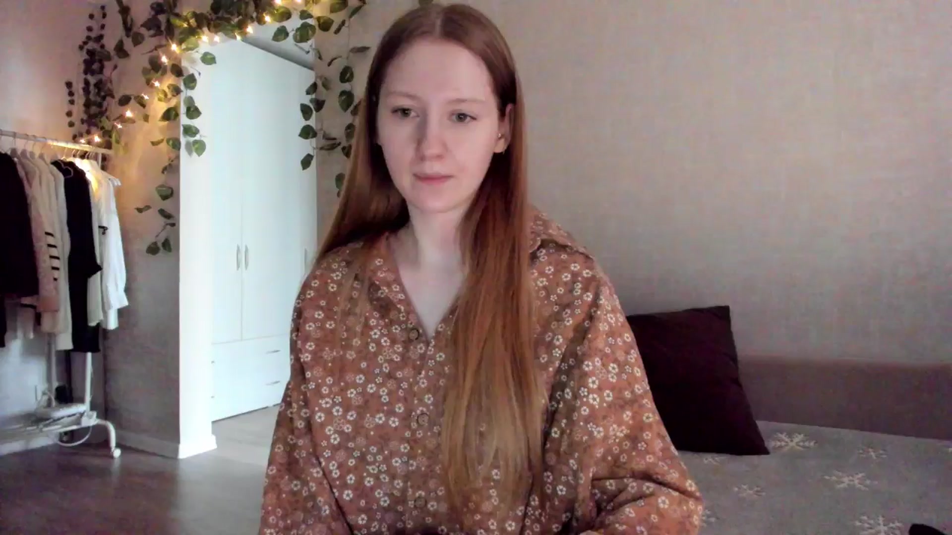 Gallery image thumbnail from girlyAlicey's myfreecams stream on, 12/28/2024, 04:57 image 8 of 20
