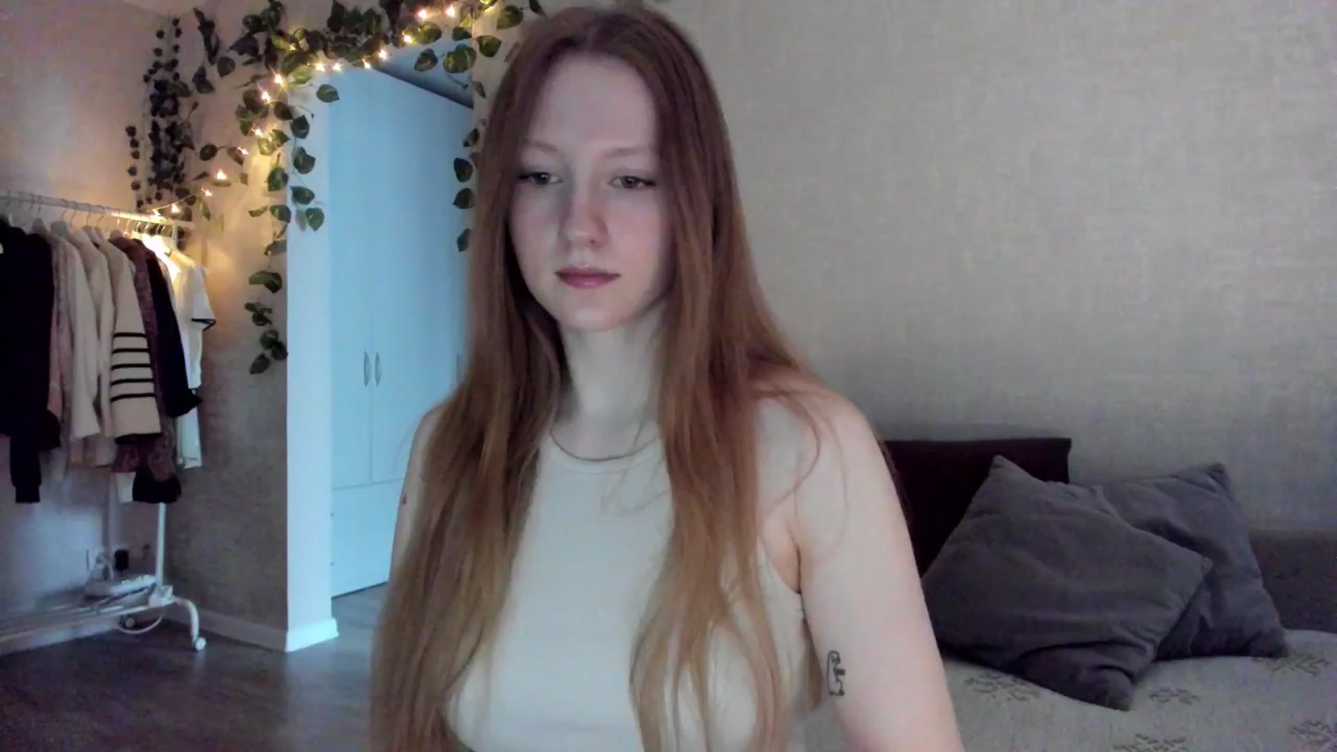 Gallery image thumbnail from girlyAlicey's myfreecams stream on, 01/13/2025, 04:40 image 3 of 20