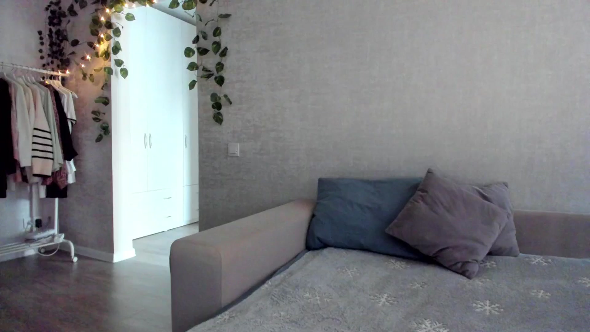 Gallery image thumbnail from girlyAlicey's myfreecams stream on, 01/16/2025, 05:13 image 7 of 20
