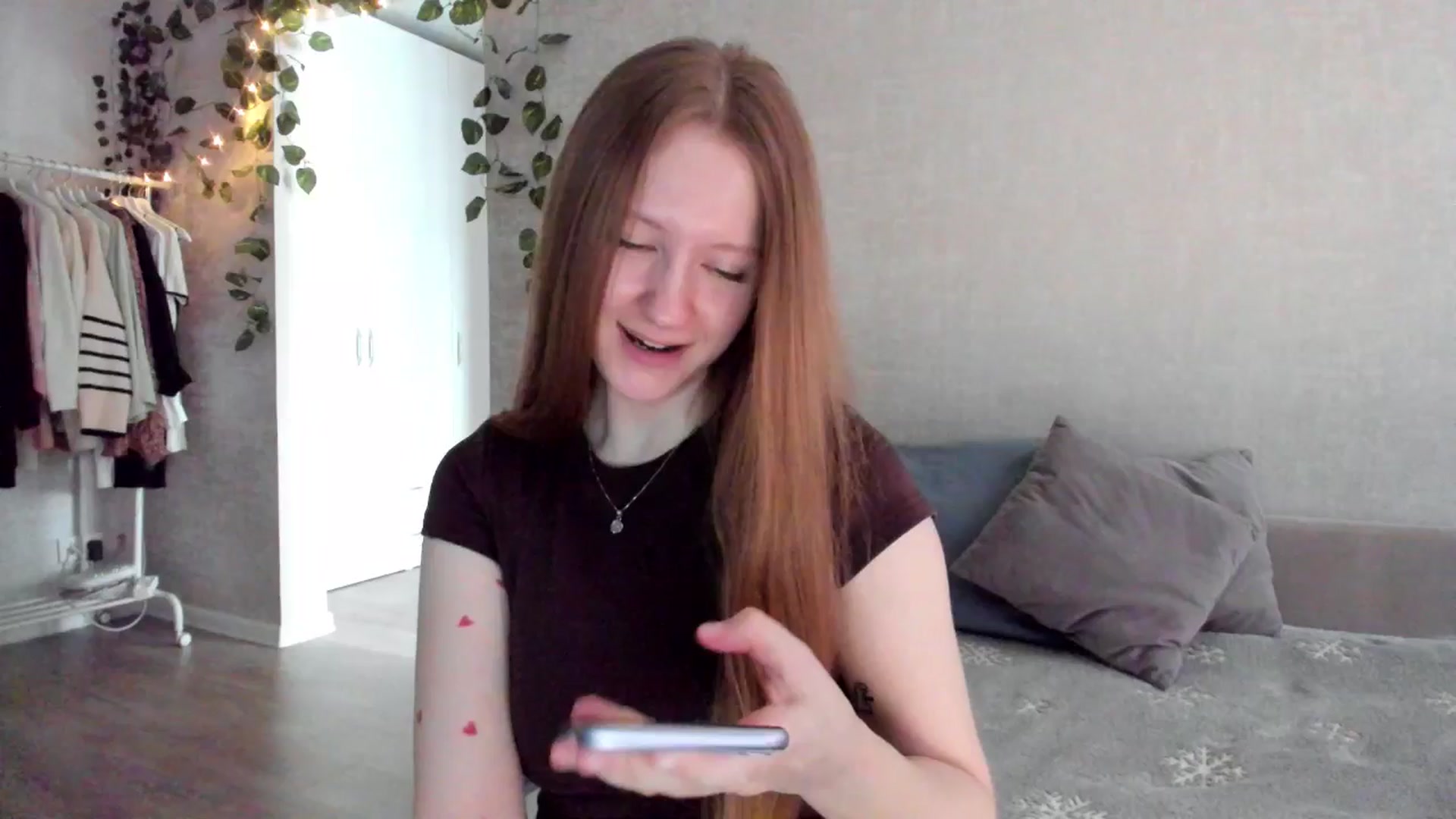 Gallery image thumbnail from girlyAlicey's myfreecams stream on, 01/16/2025, 05:13 image 13 of 20