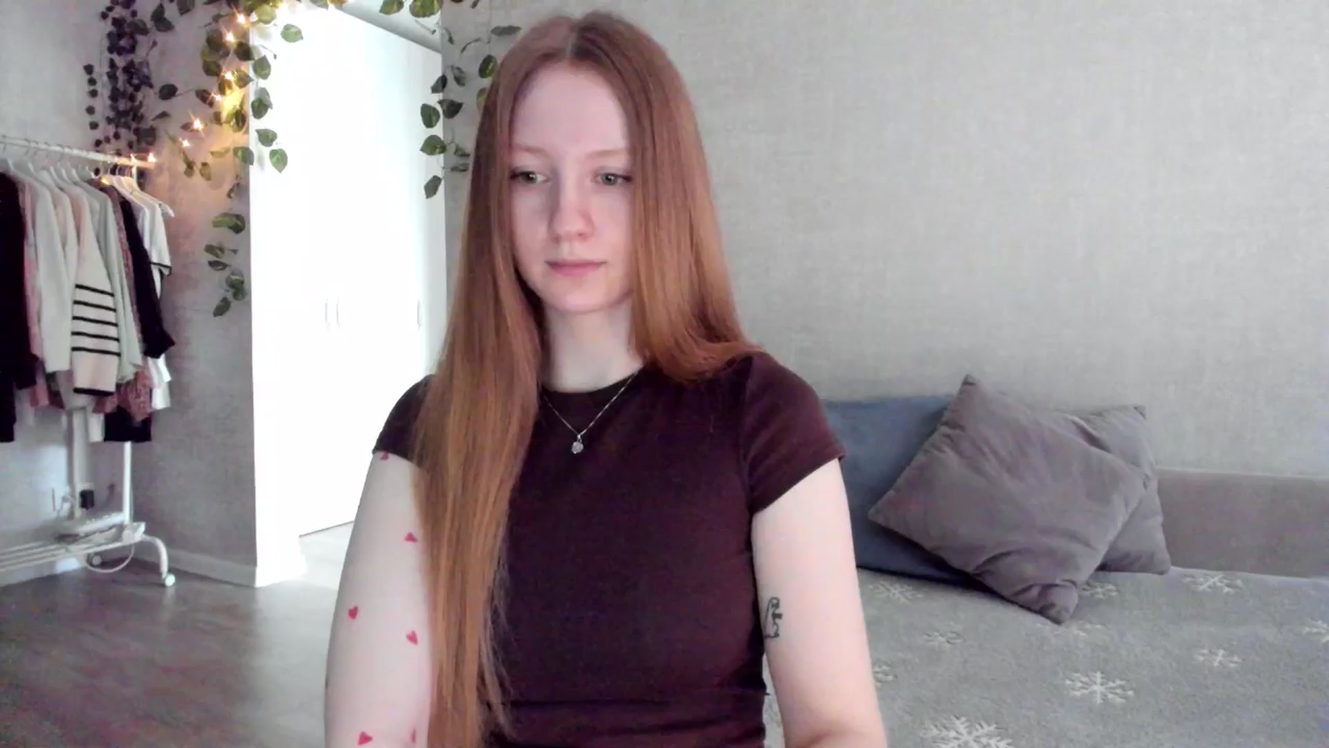 Gallery image thumbnail from girlyAlicey's myfreecams stream on, 01/16/2025, 05:13 image 5 of 20