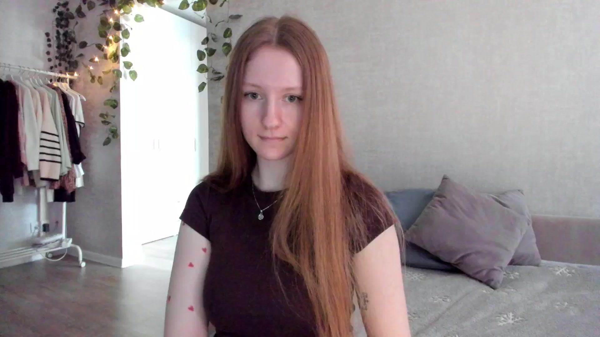 Gallery image thumbnail from girlyAlicey's myfreecams stream on, 01/16/2025, 06:28 image 20 of 20