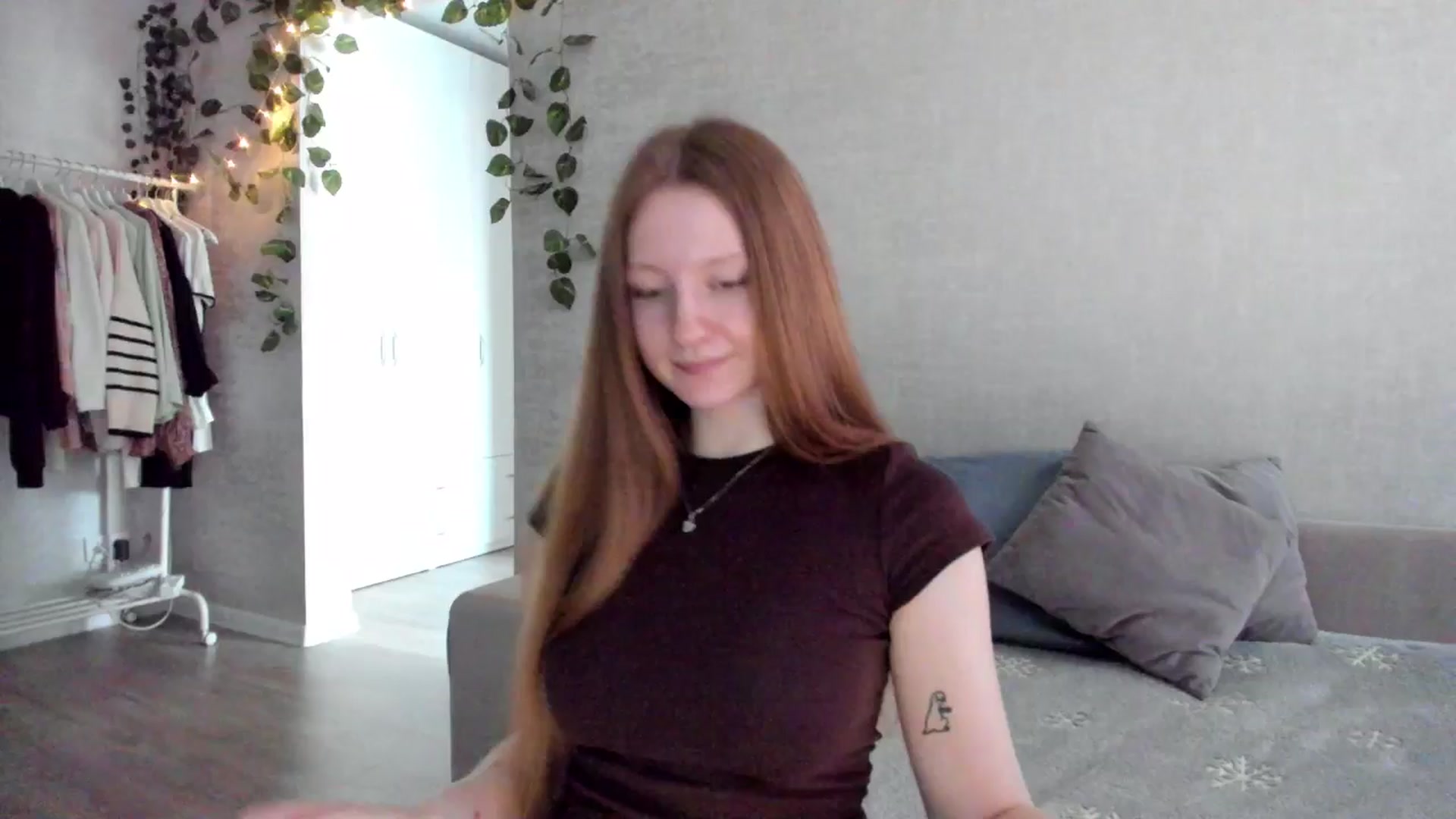 Gallery image thumbnail from girlyAlicey's myfreecams stream on, 01/16/2025, 06:28 image 14 of 20