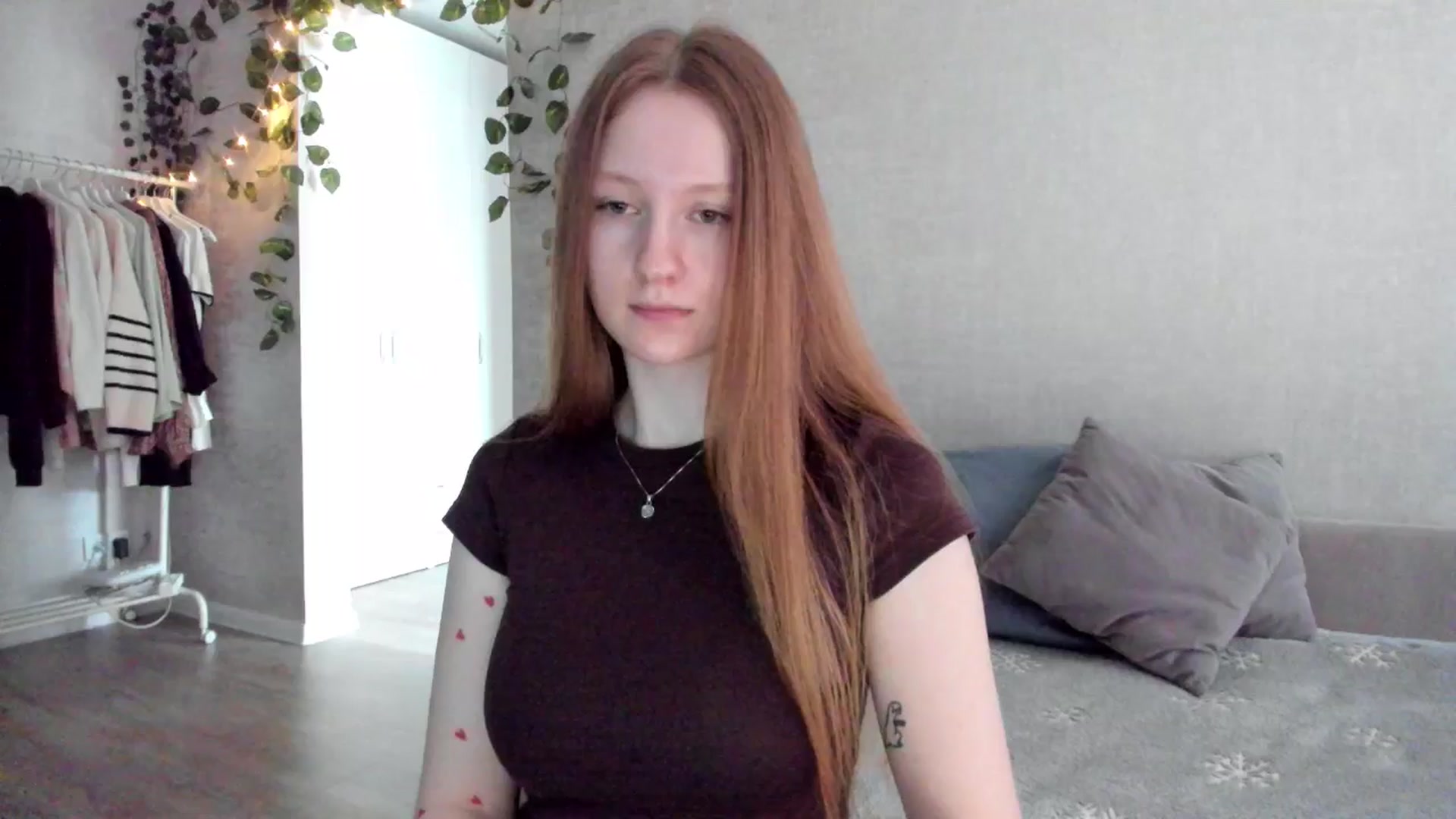 Gallery image thumbnail from girlyAlicey's myfreecams stream on, 01/16/2025, 06:28 image 3 of 20