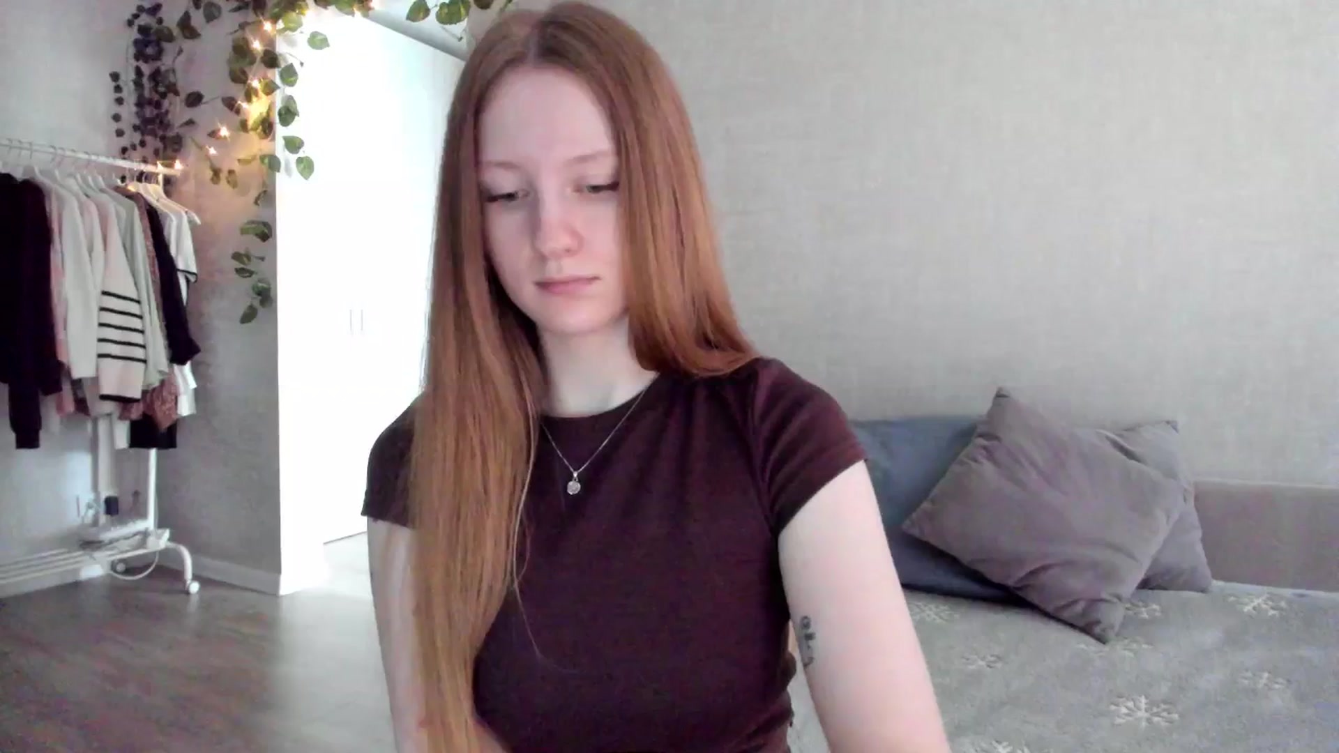 Gallery image thumbnail from girlyAlicey's myfreecams stream on, 01/16/2025, 06:28 image 13 of 20