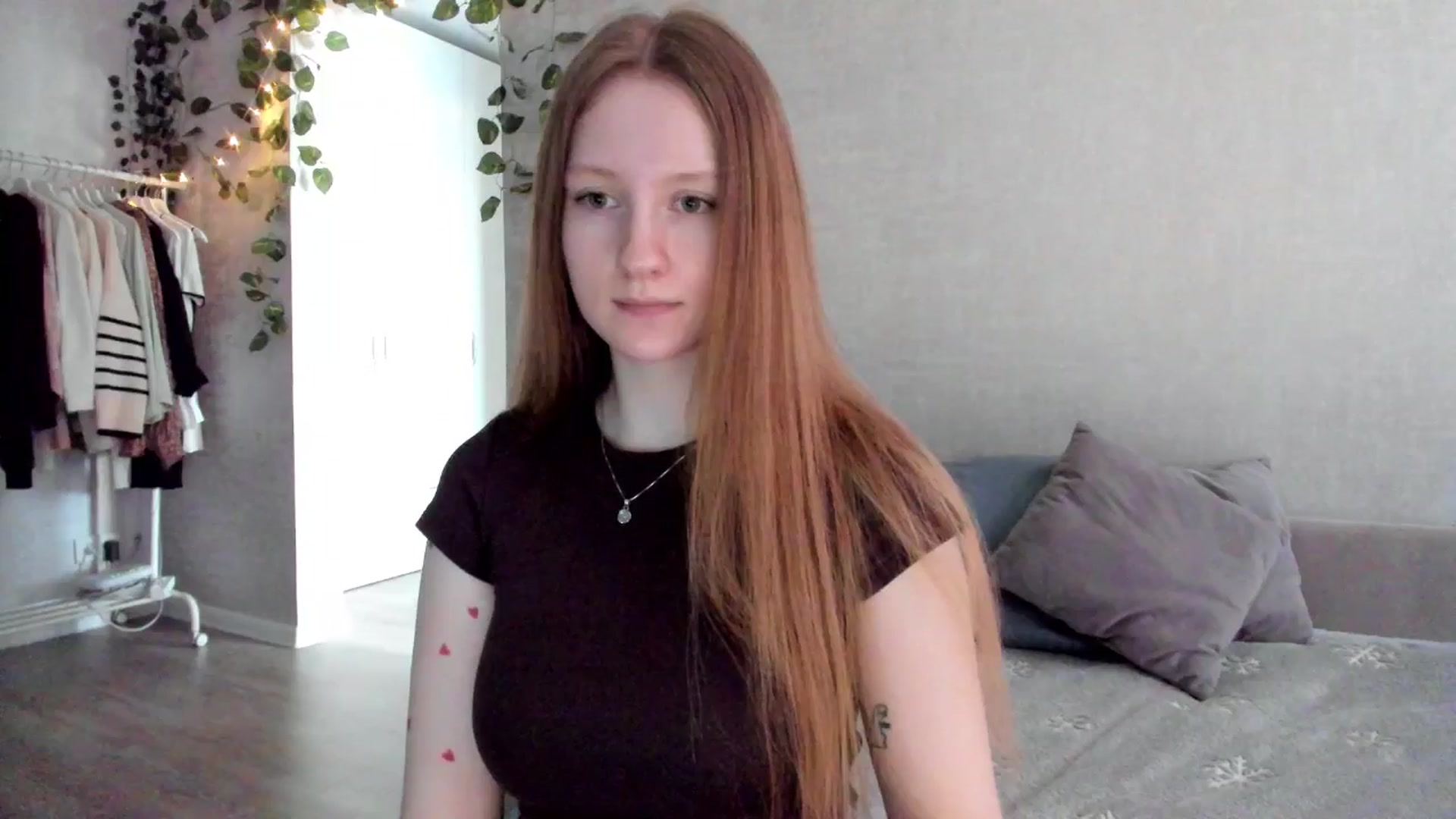 Gallery image thumbnail from girlyAlicey's myfreecams stream on, 01/16/2025, 06:28 image 19 of 20