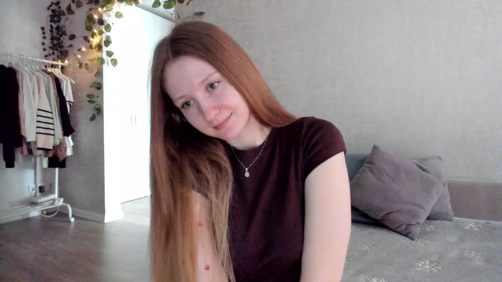 Gallery image thumbnail from girlyAlicey's myfreecams stream on, 01/16/2025, 06:28 image 7 of 20