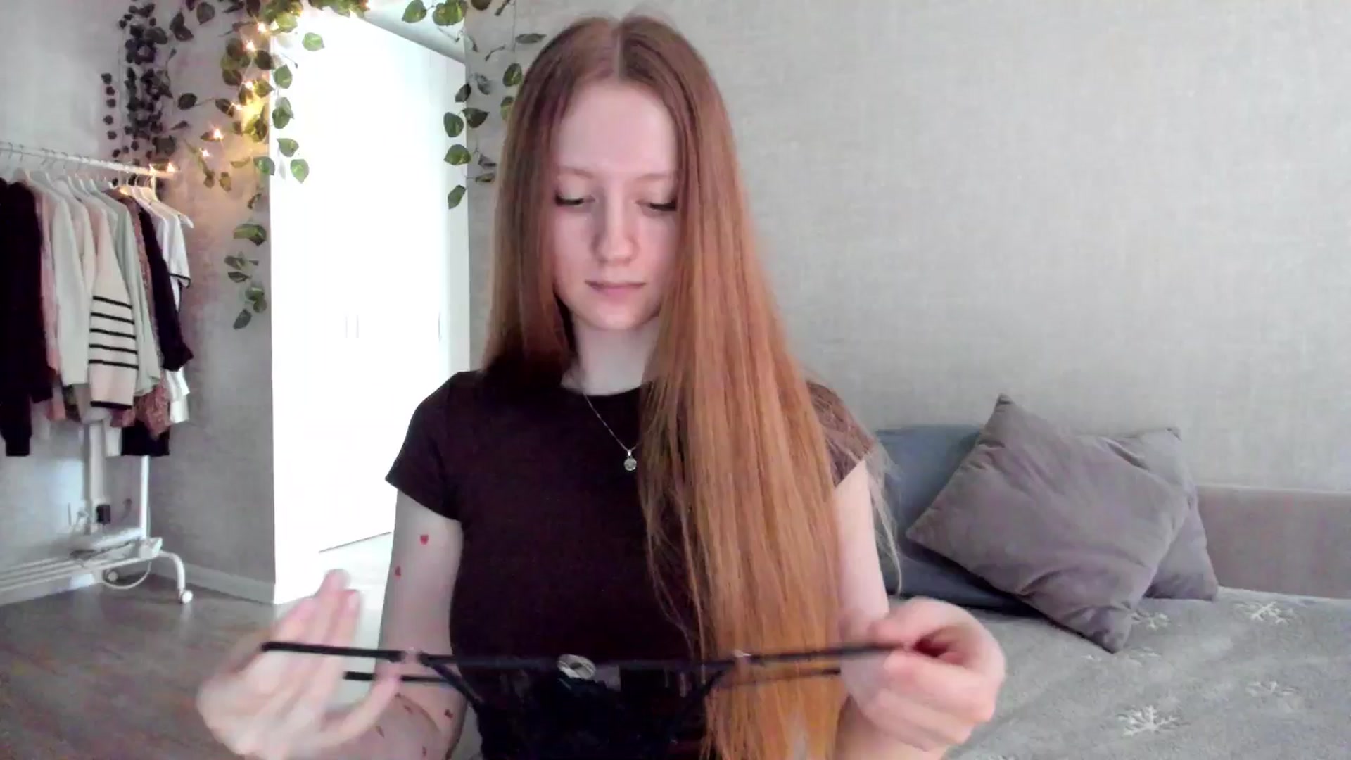 Gallery image thumbnail from girlyAlicey's myfreecams stream on, 01/16/2025, 06:28 image 17 of 20