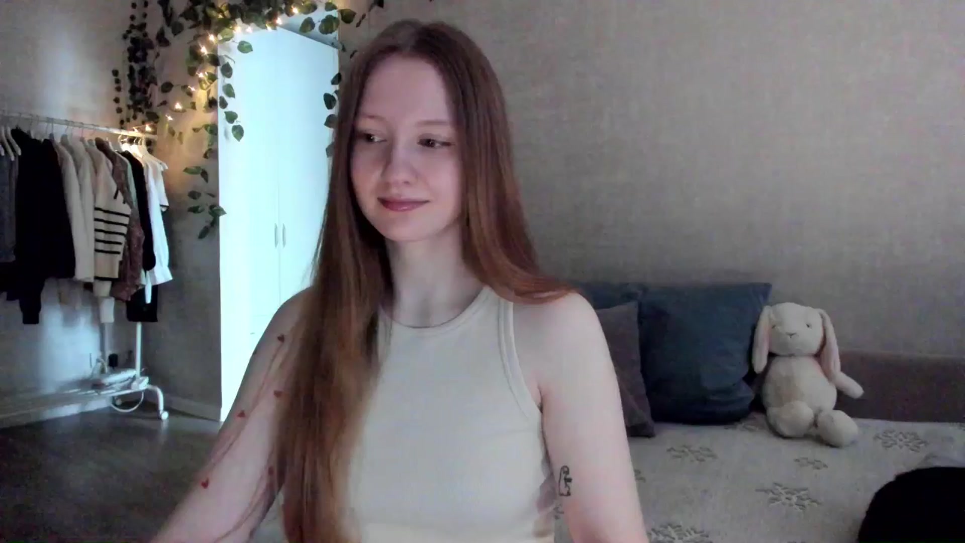 Gallery image thumbnail from girlyAlicey's myfreecams stream on, 01/29/2025, 05:12 image 4 of 20