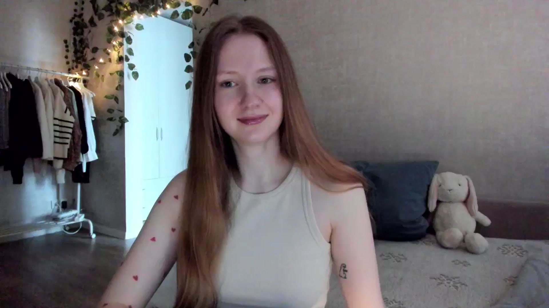 Gallery image thumbnail from girlyAlicey's myfreecams stream on, 01/29/2025, 05:12 image 3 of 20