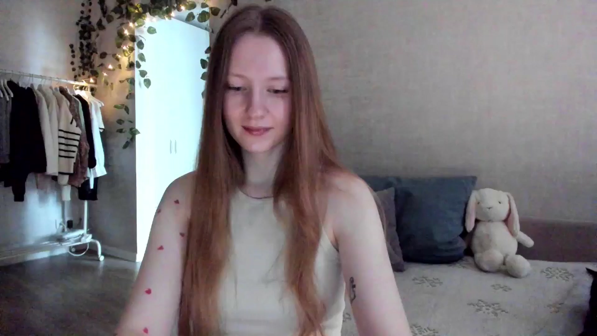Gallery image thumbnail from girlyAlicey's myfreecams stream on, 01/29/2025, 05:12 image 7 of 20