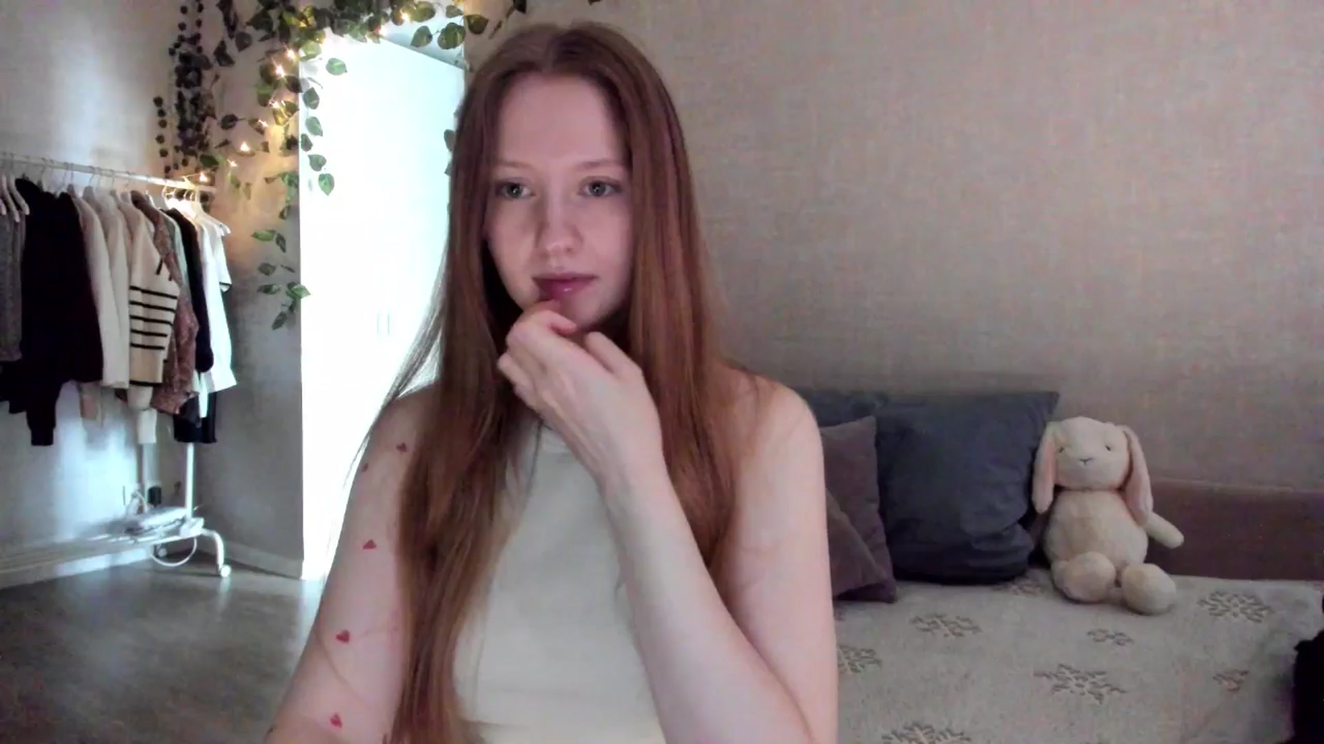 Gallery image thumbnail from girlyAlicey's myfreecams stream on, 01/29/2025, 05:12 image 11 of 20