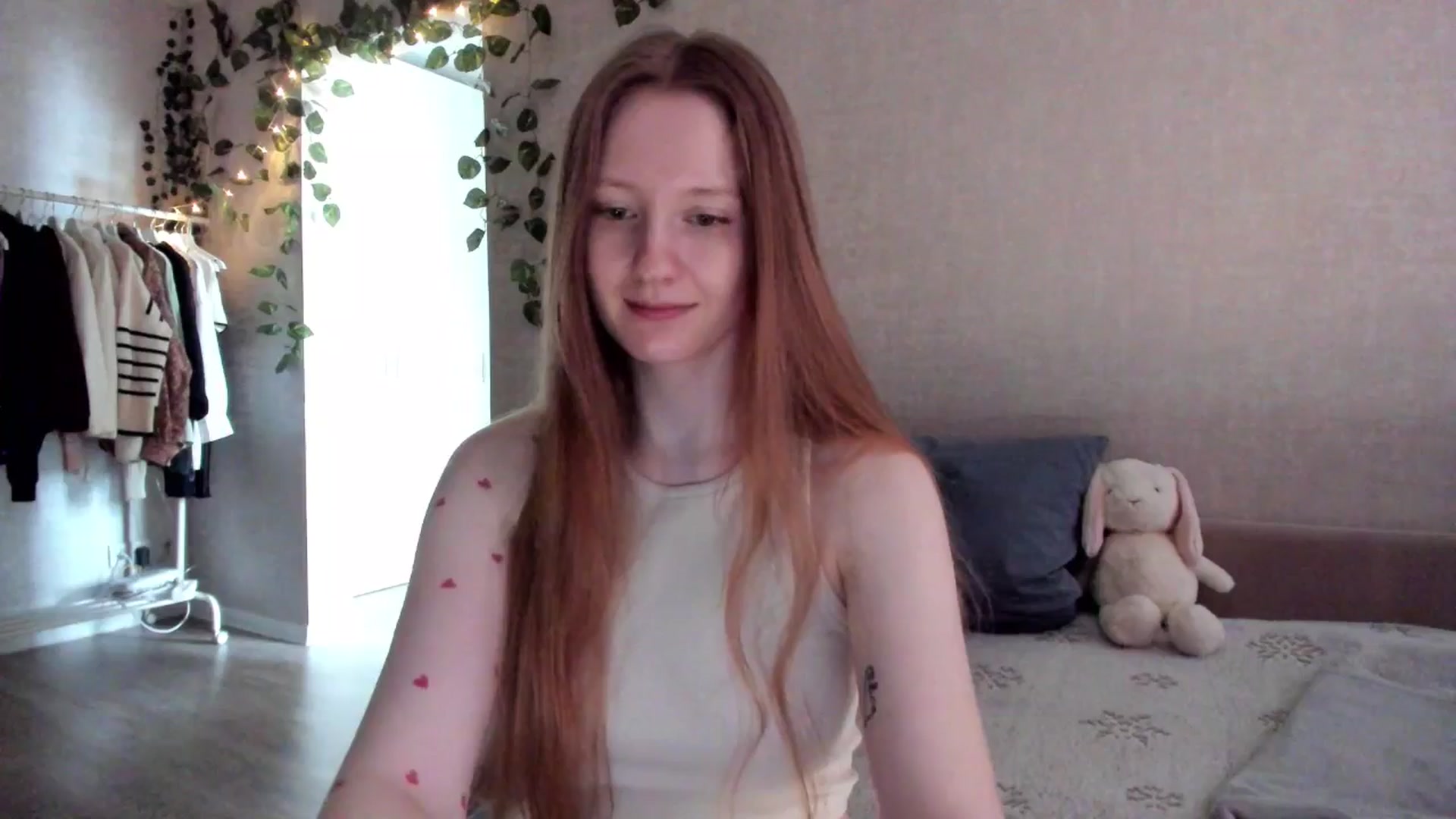 Gallery image thumbnail from girlyAlicey's myfreecams stream on, 01/29/2025, 05:12 image 19 of 20