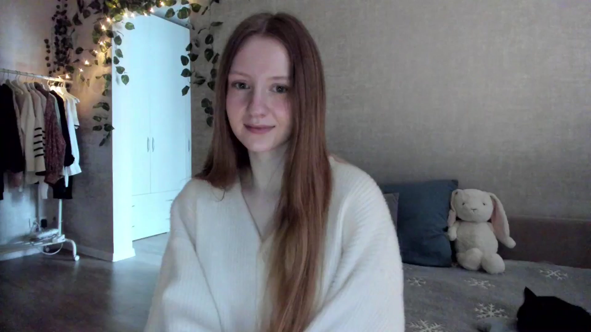 Gallery image thumbnail from girlyAlicey's myfreecams stream on, 01/31/2025, 05:02 image 3 of 20