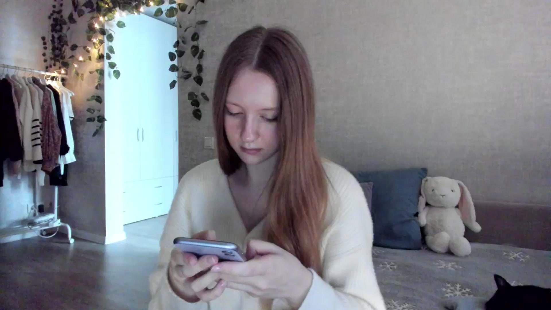 Gallery image thumbnail from girlyAlicey's myfreecams stream on, 01/31/2025, 05:02 image 4 of 20