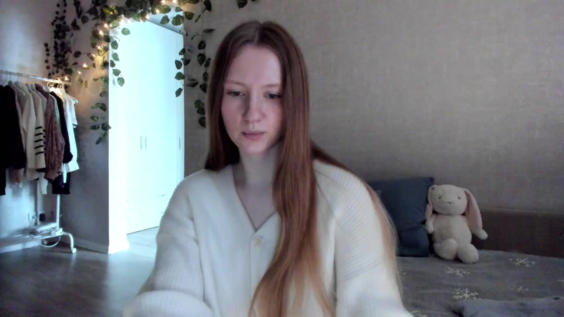 Gallery image thumbnail from girlyAlicey's myfreecams stream on, 01/31/2025, 05:02 image 14 of 20