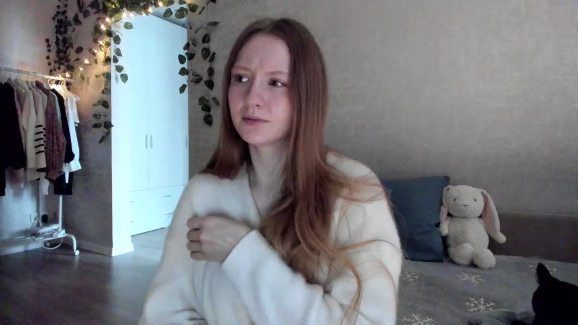 Gallery image thumbnail from girlyAlicey's myfreecams stream on, 01/31/2025, 05:02 image 2 of 20