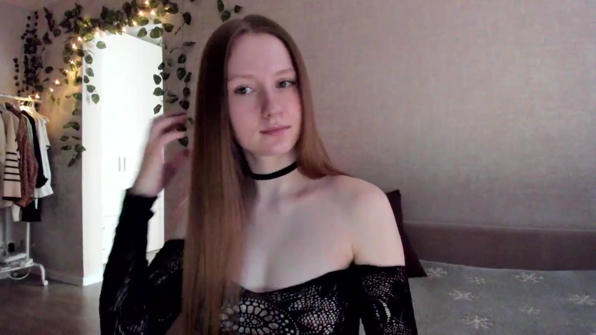 Gallery image thumbnail from girlyAlicey's myfreecams stream on, 02/07/2025, 04:56 image 4 of 20