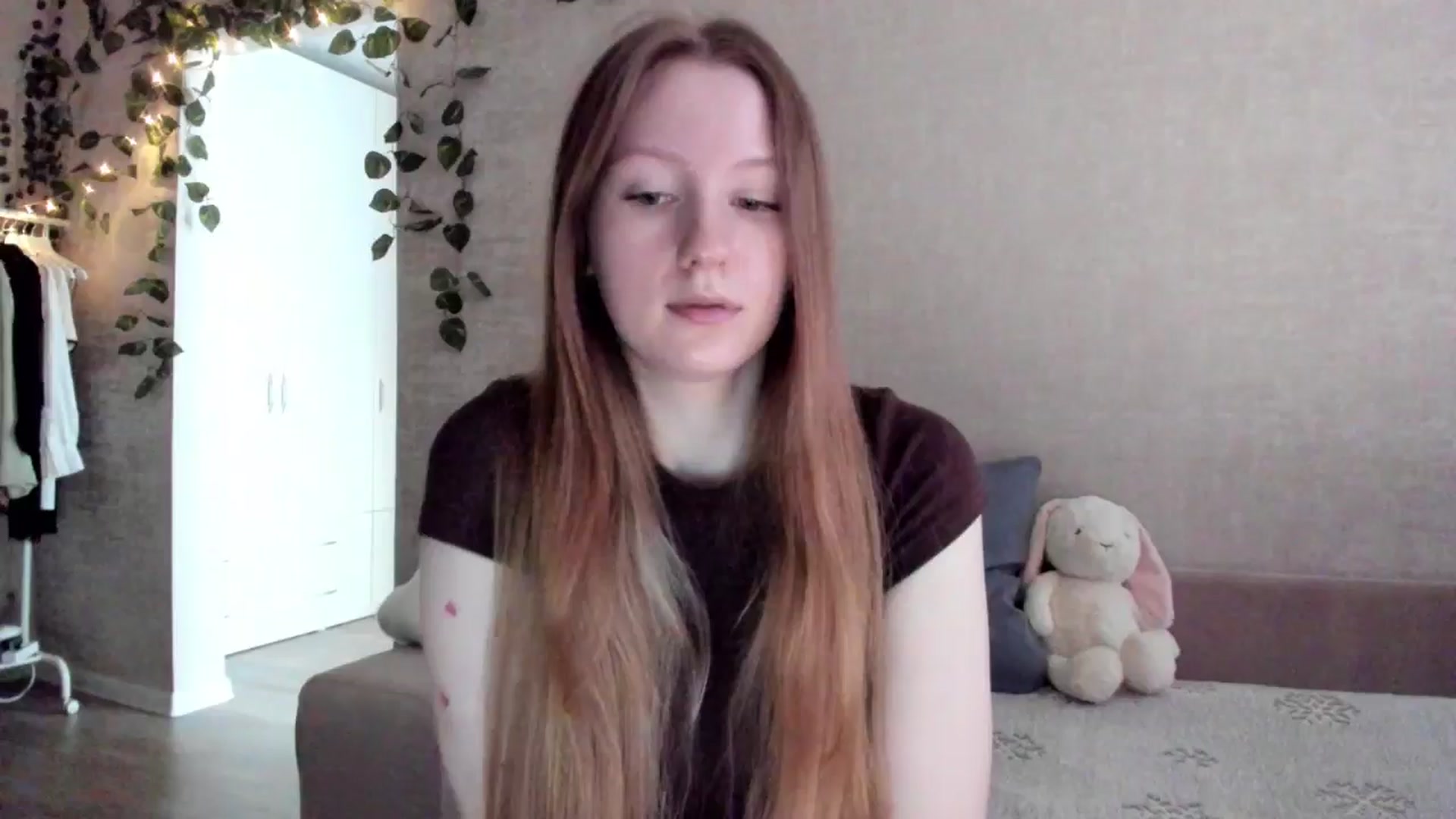 Gallery image thumbnail from girlyAlicey's myfreecams stream on, 02/24/2025, 04:02 image 15 of 20