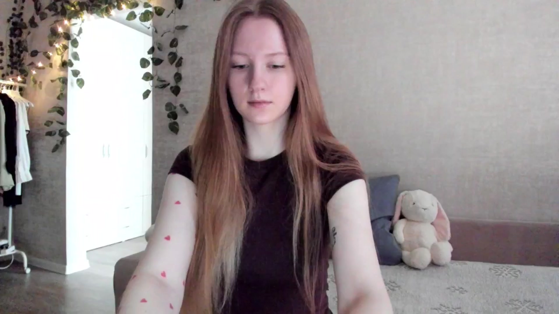 Gallery image thumbnail from girlyAlicey's myfreecams stream on, 02/24/2025, 04:02 image 7 of 20