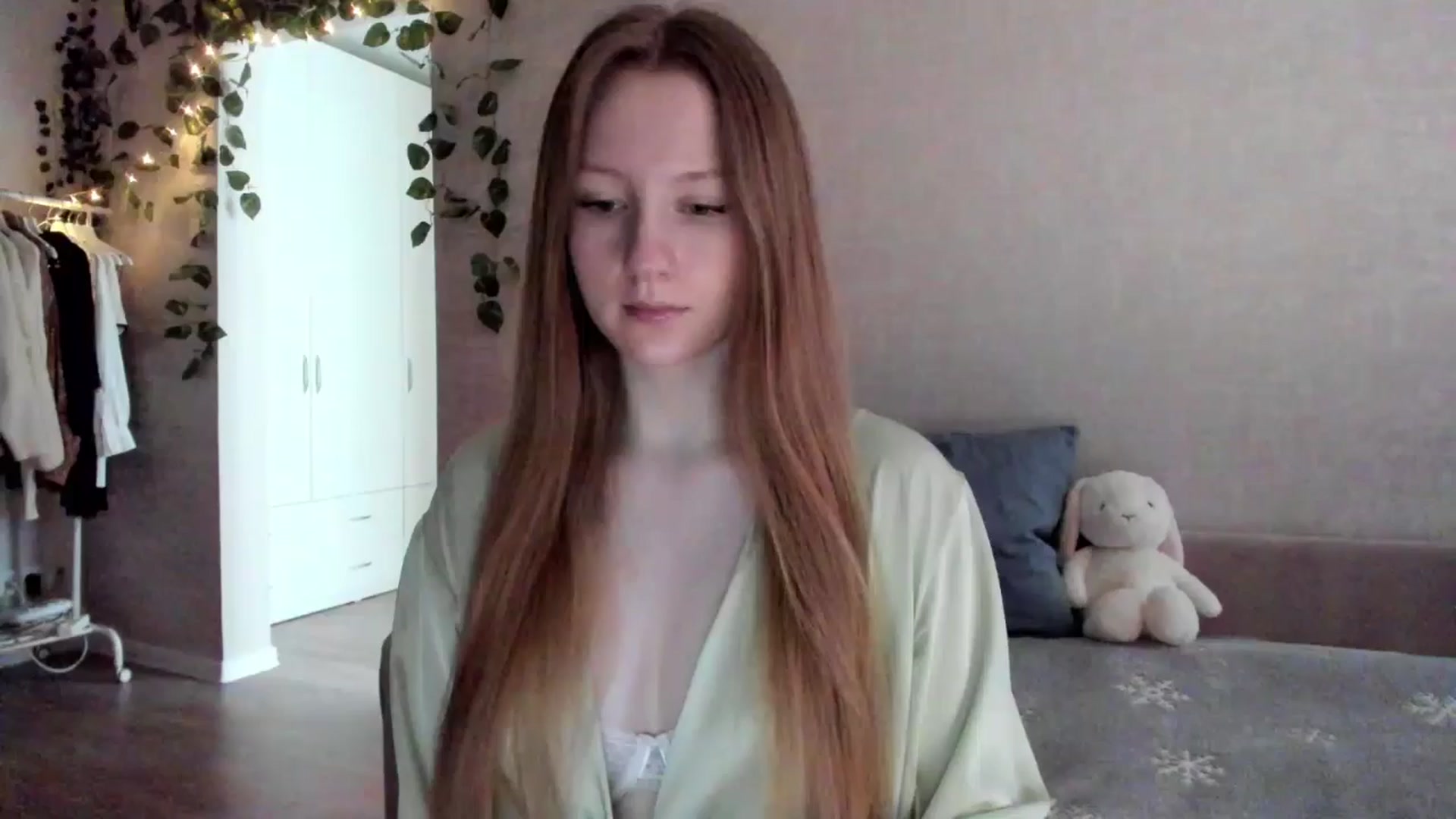 Gallery image thumbnail from girlyAlicey's myfreecams stream on, 02/25/2025, 04:09 image 9 of 20
