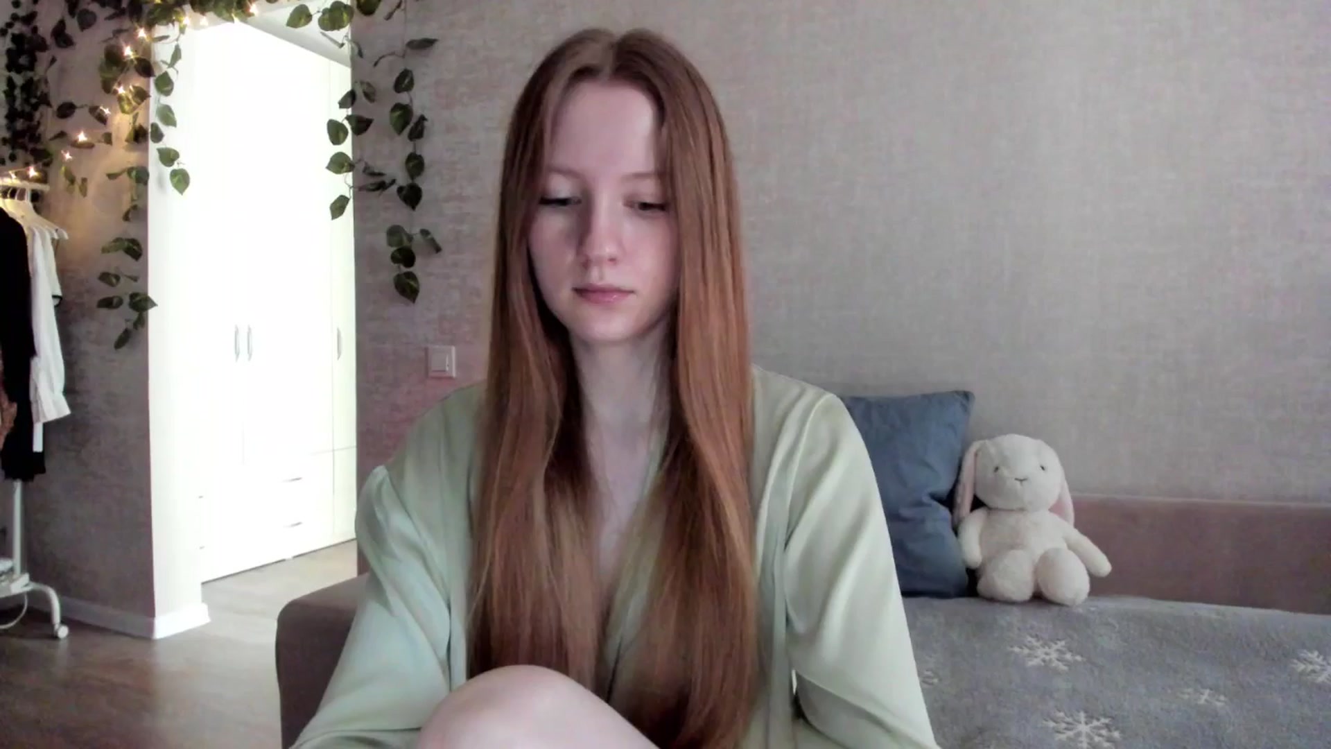 Gallery image thumbnail from girlyAlicey's myfreecams stream on, 02/25/2025, 04:09 image 2 of 20
