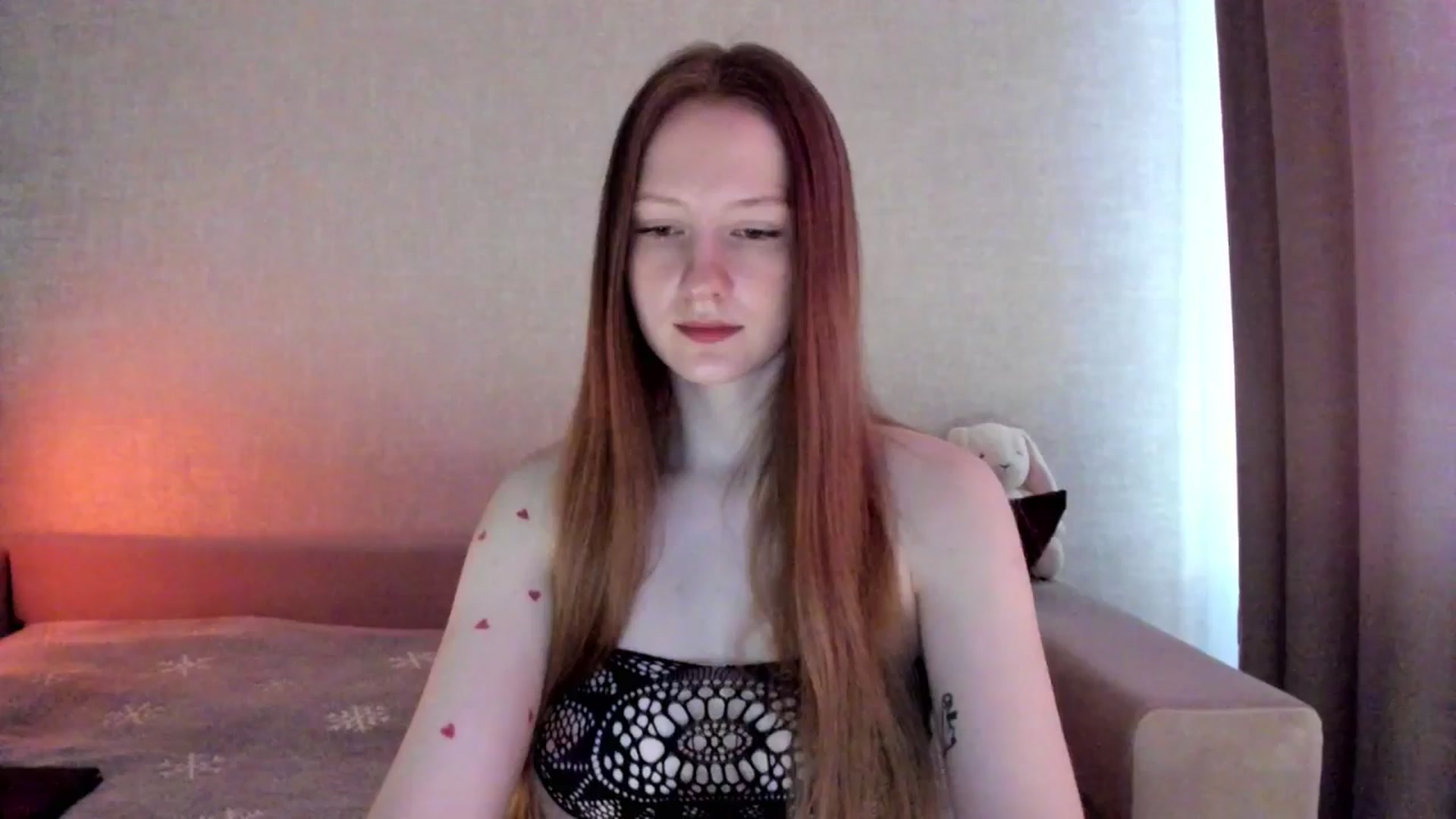 Gallery image thumbnail from girlyAlicey's myfreecams stream on, 02/26/2025, 03:45 image 14 of 20