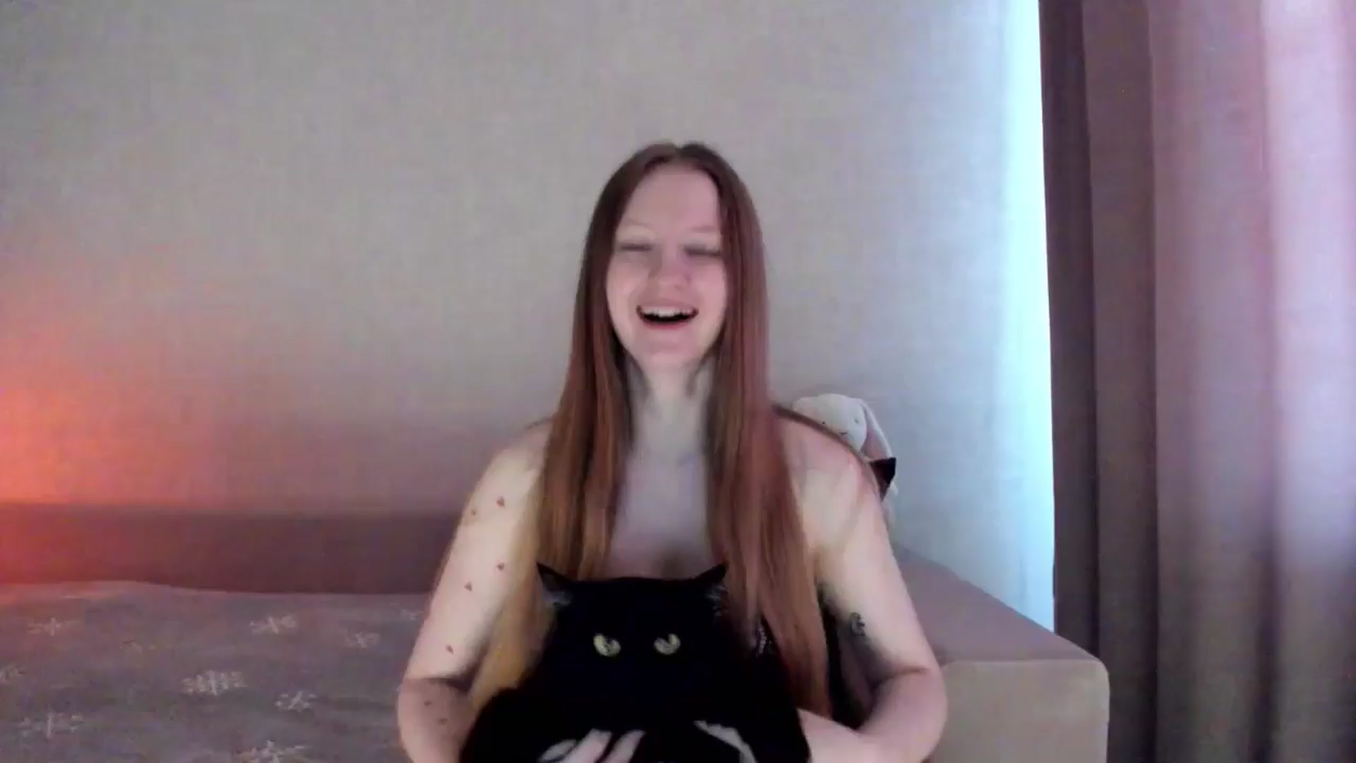 Gallery image thumbnail from girlyAlicey's myfreecams stream on, 02/26/2025, 04:34 image 11 of 20