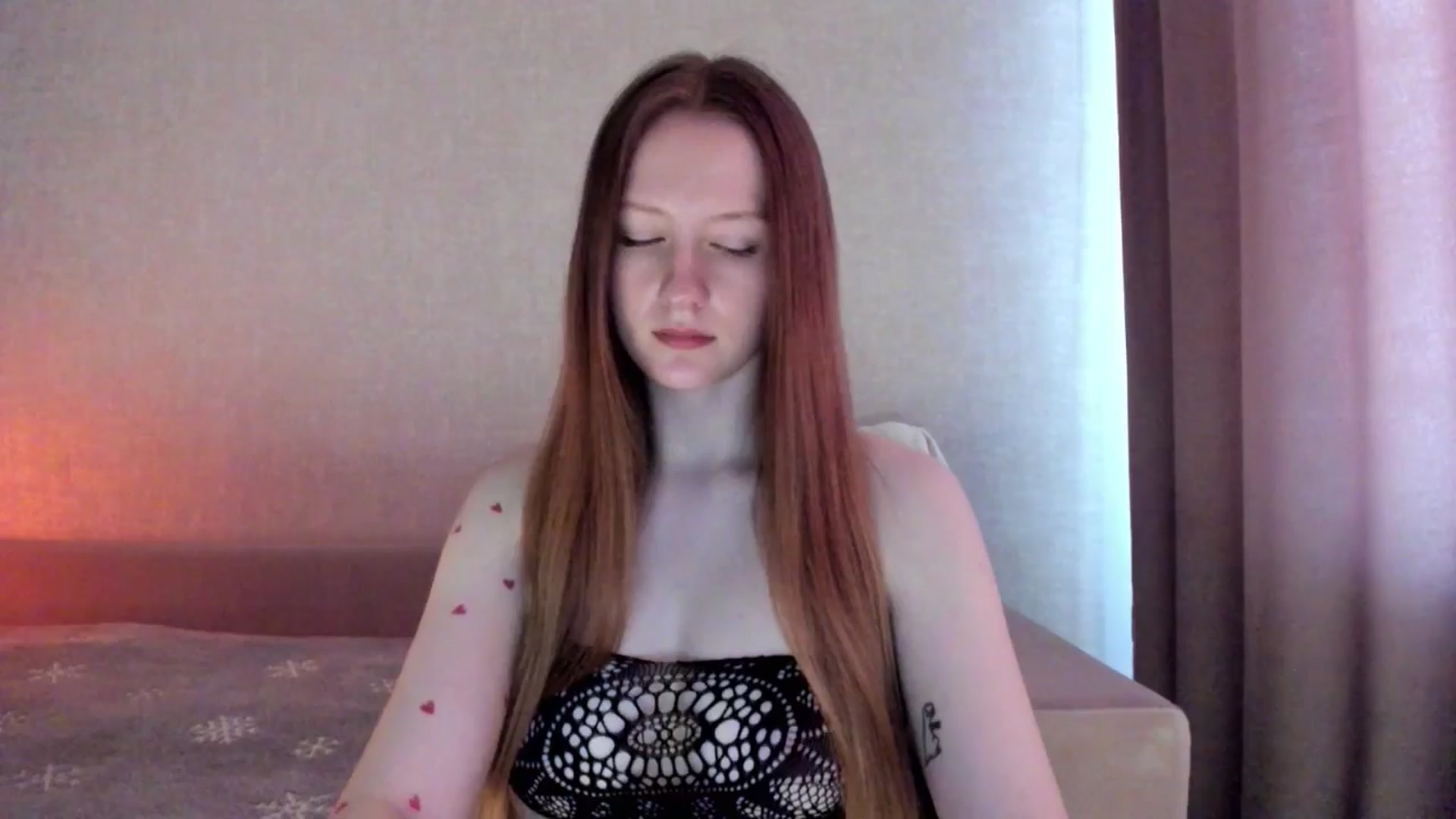 Gallery image thumbnail from girlyAlicey's myfreecams stream on, 02/26/2025, 04:34 image 3 of 20