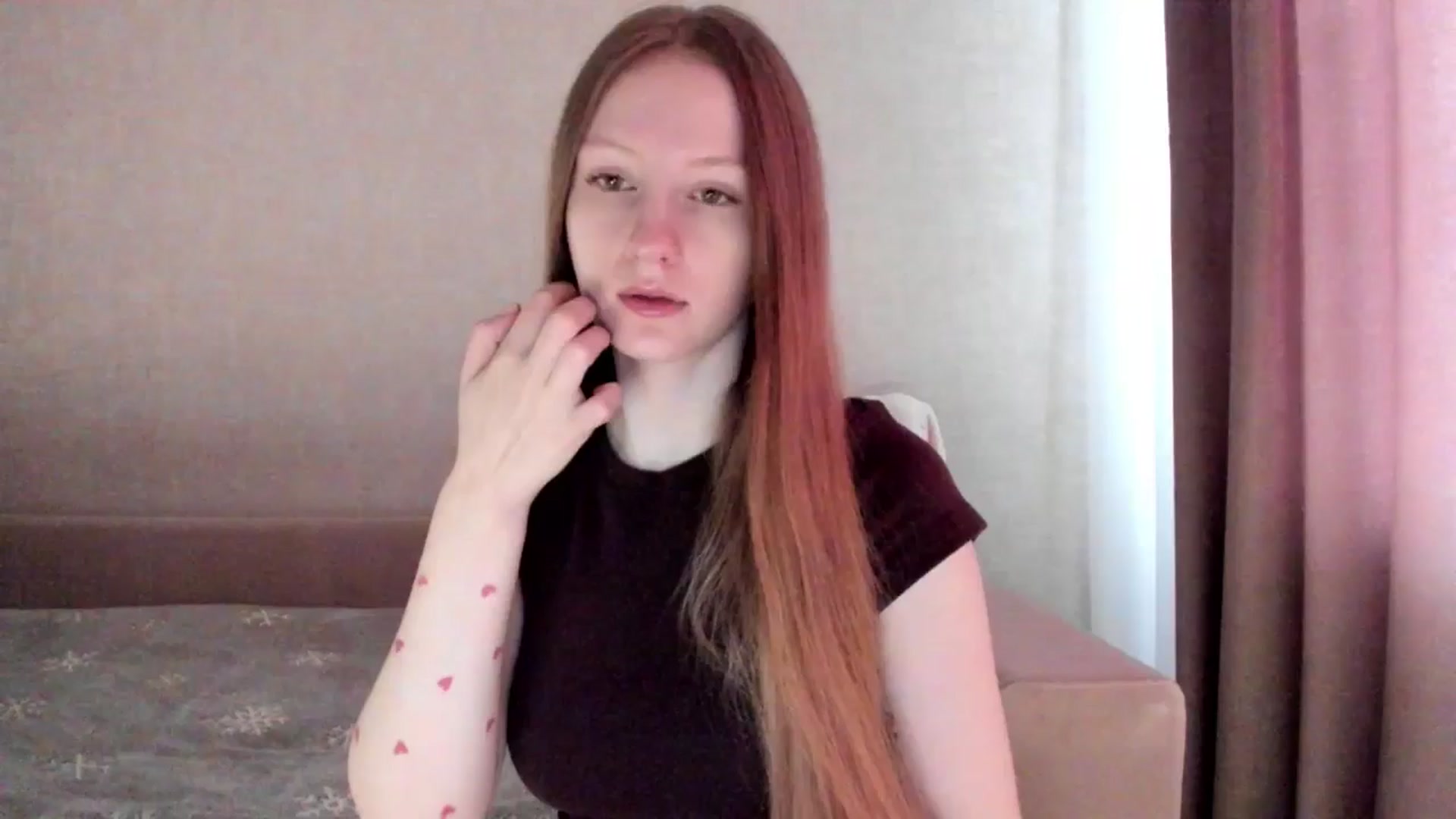 Gallery image thumbnail from girlyAlicey's myfreecams stream on, 03/10/2025, 03:25 image 2 of 20